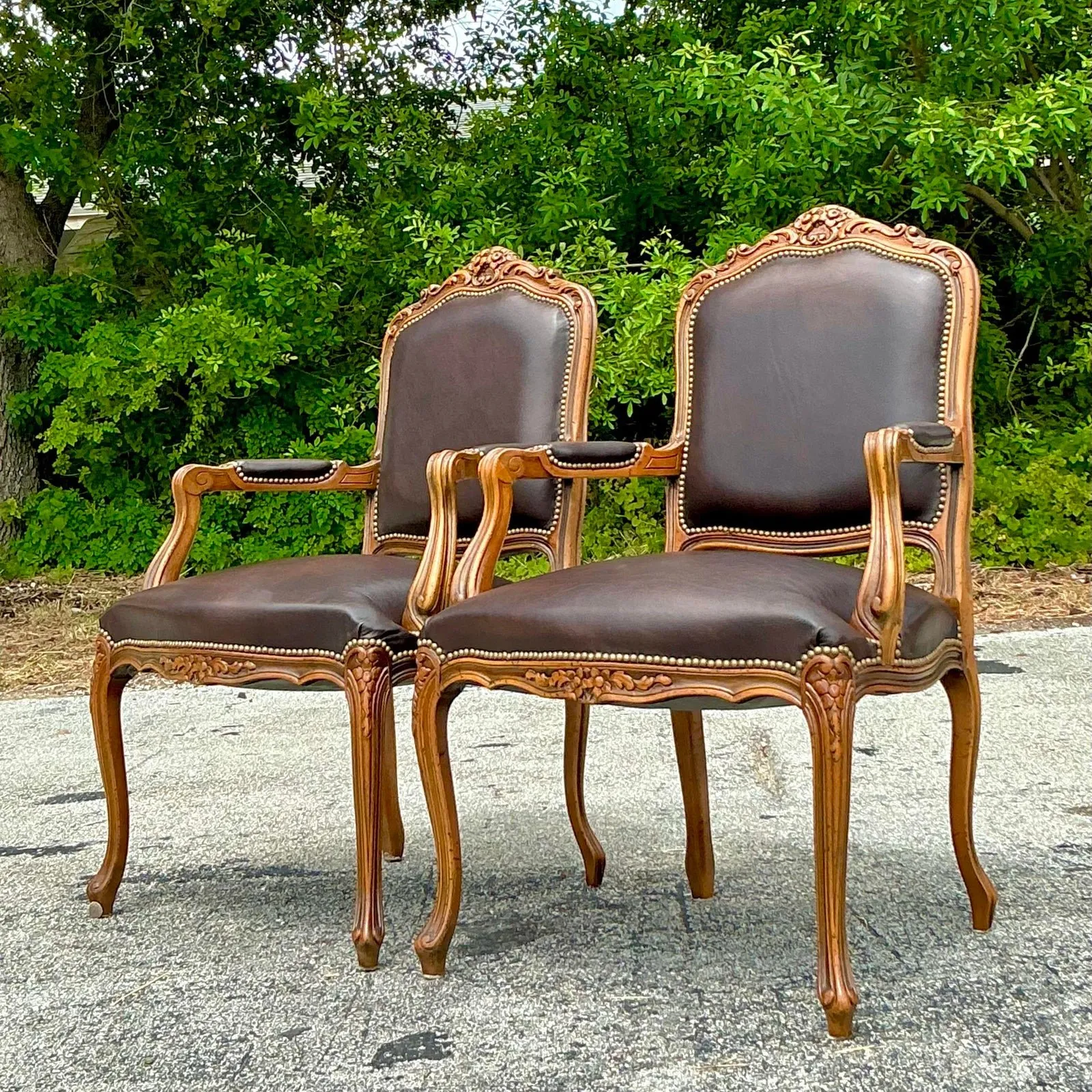 Vintage Italian Regency Leather Fauteiul Chairs - a Pair — additional photo 7