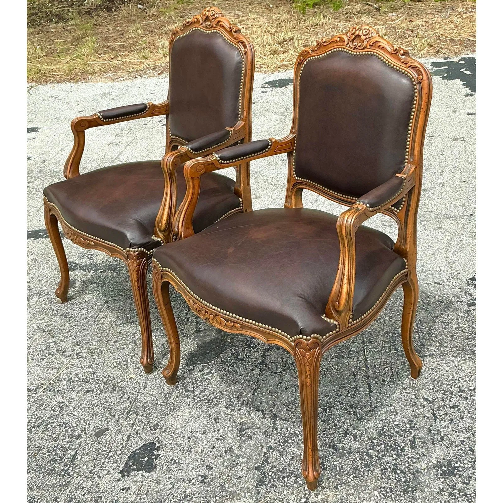 Vintage Italian Regency Leather Fauteiul Chairs - a Pair — additional photo 8