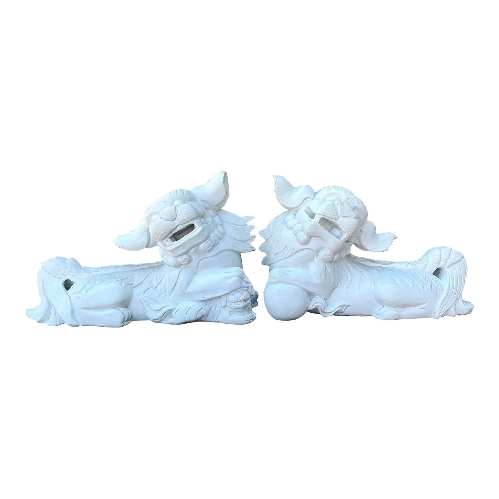 Vintage Cast Concrete Foo Dogs - Set of 2 — additional photo 1