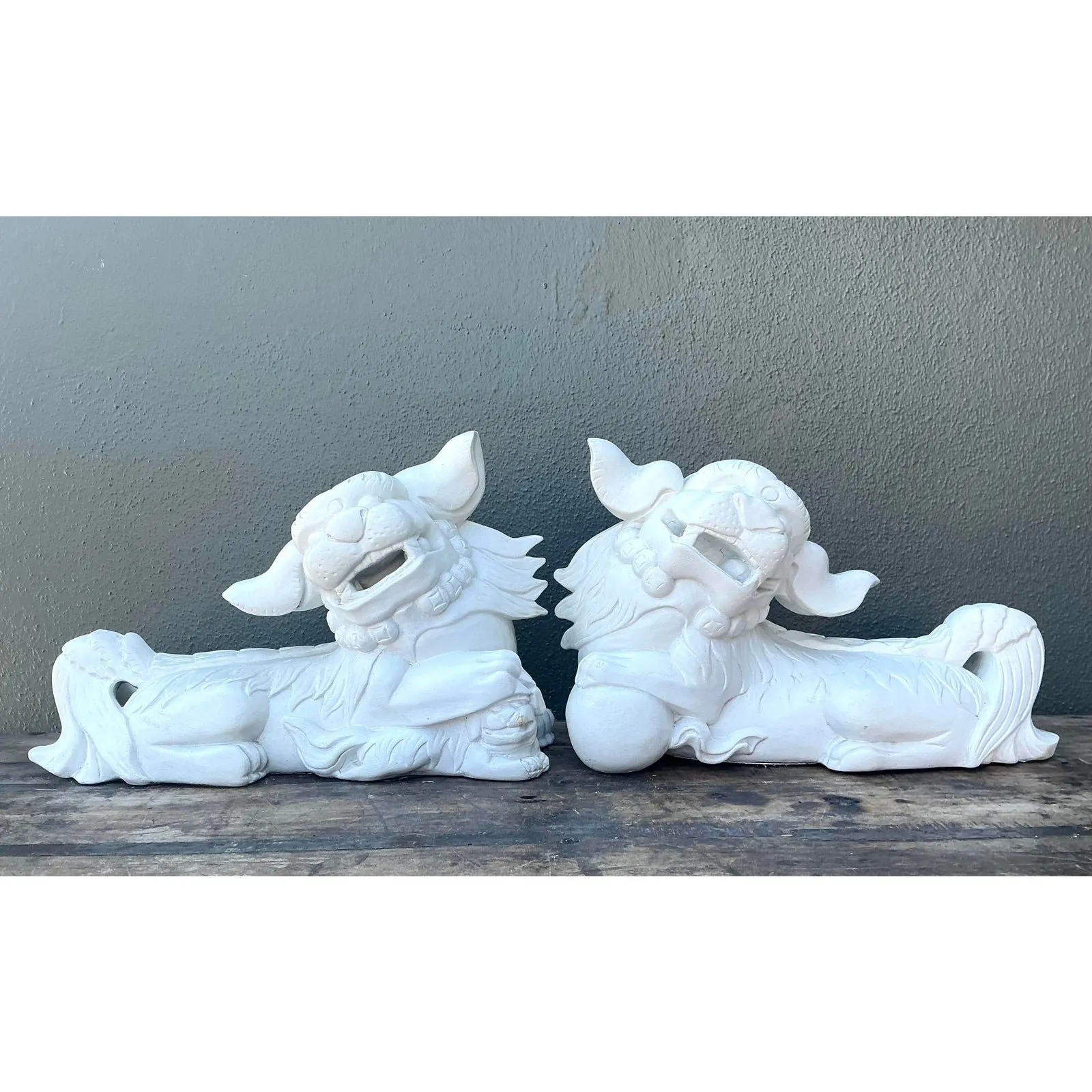 Vintage Cast Concrete Foo Dogs - Set of 2 — additional photo 4
