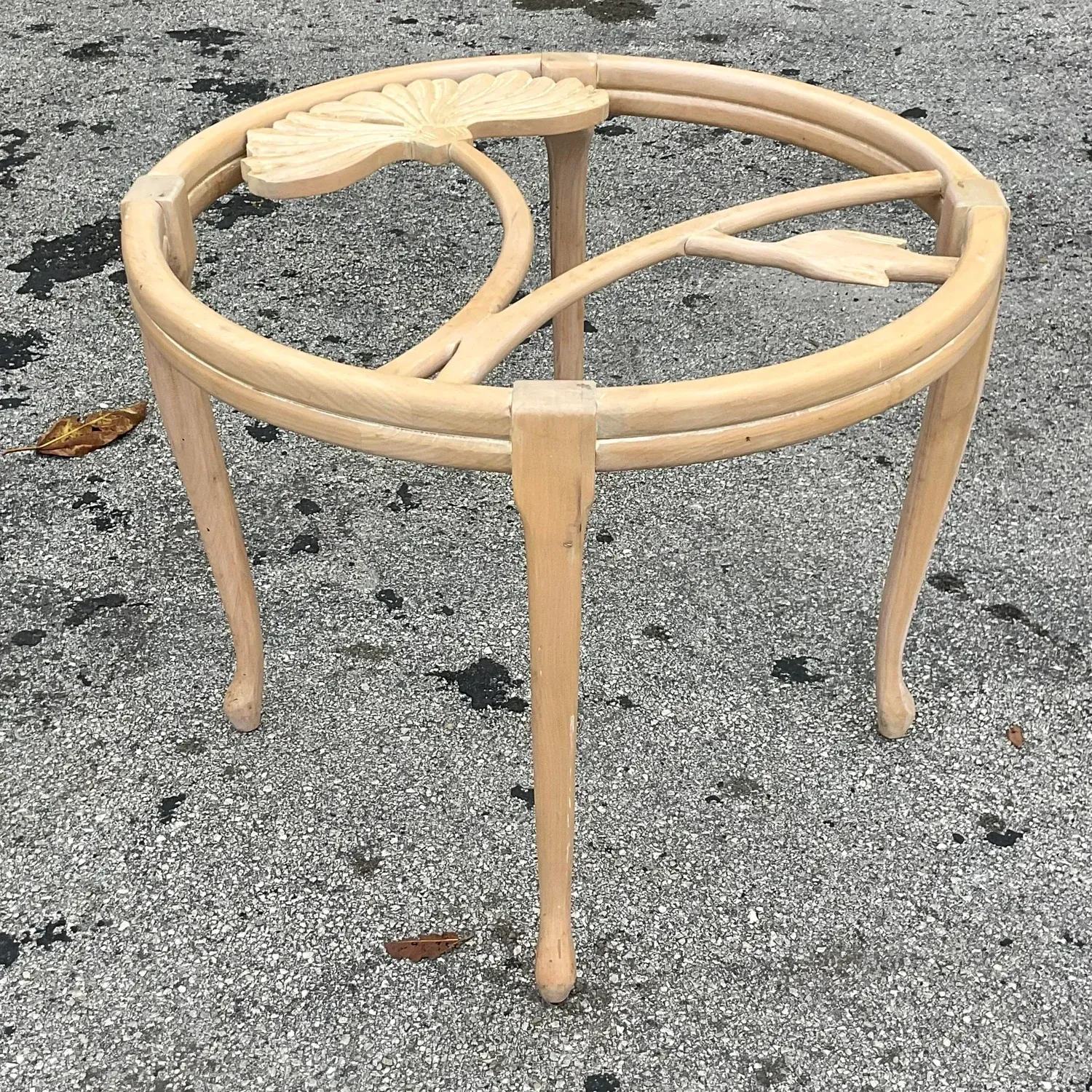 1990s Vintage Coastal Andre Originals Carved Lily Dining Table Pedestal — additional photo 7