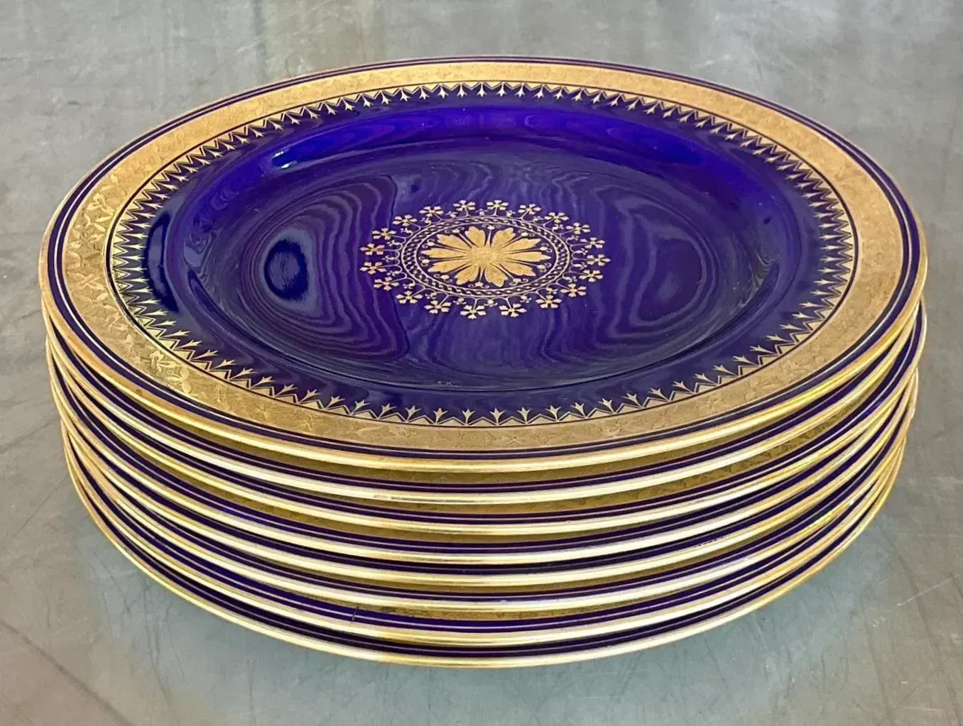 19th Century Minton Cobalt Dessert Plates - Set of 8 — additional photo 5