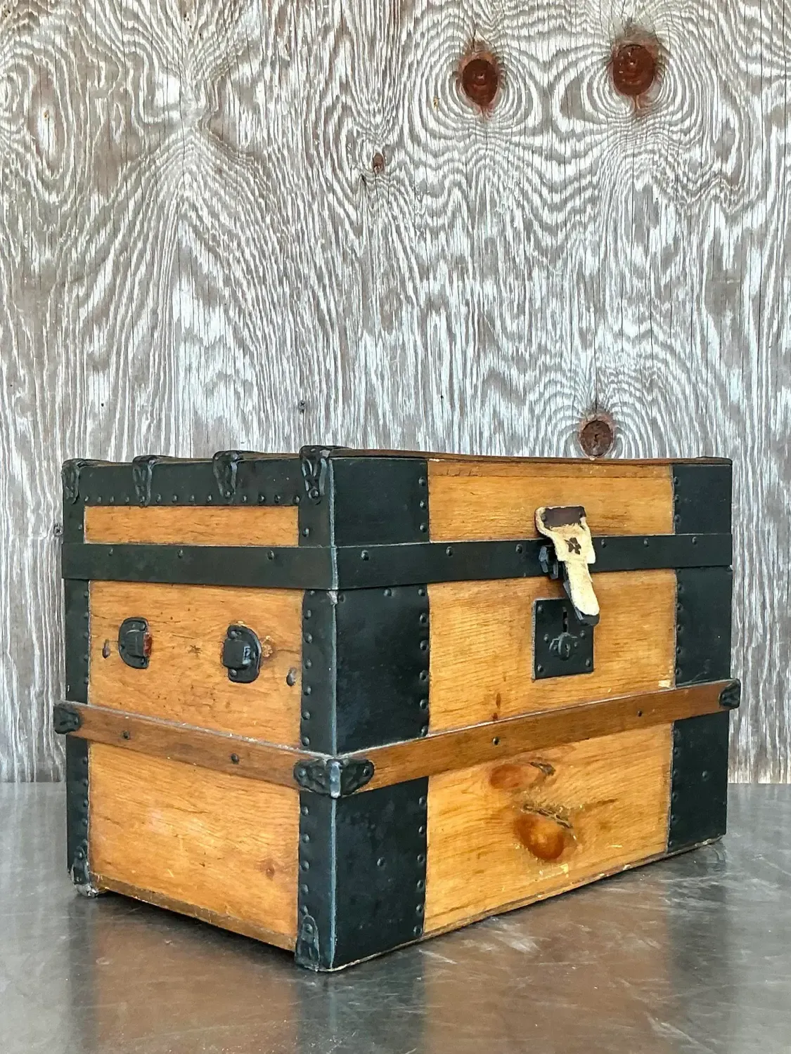 Antique Boho 19th Century Travel Trunk — additional photo 2