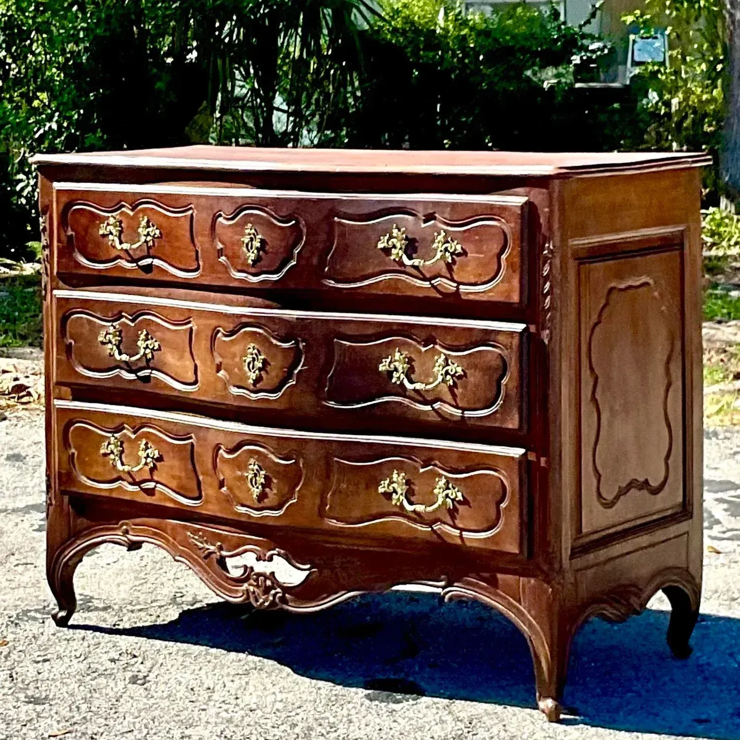 Antique Regency 19th Century Carved French Chest of Drawers — additional photo 2