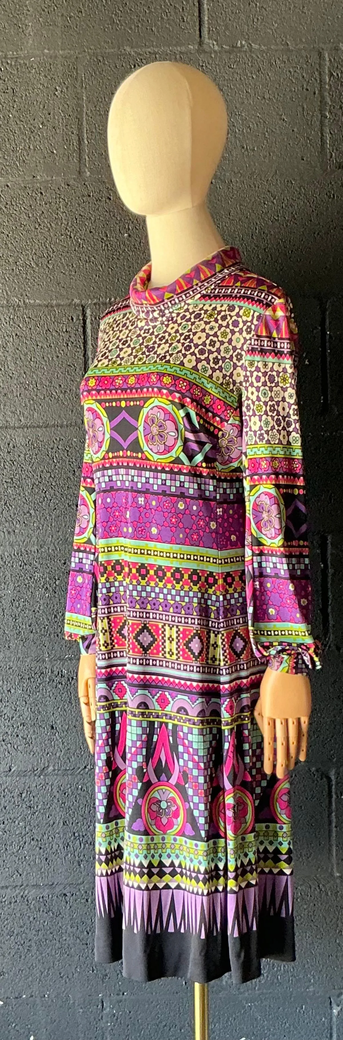 Vintage Emilia Bellini Colorful Turtleneck Dress — additional photo 3