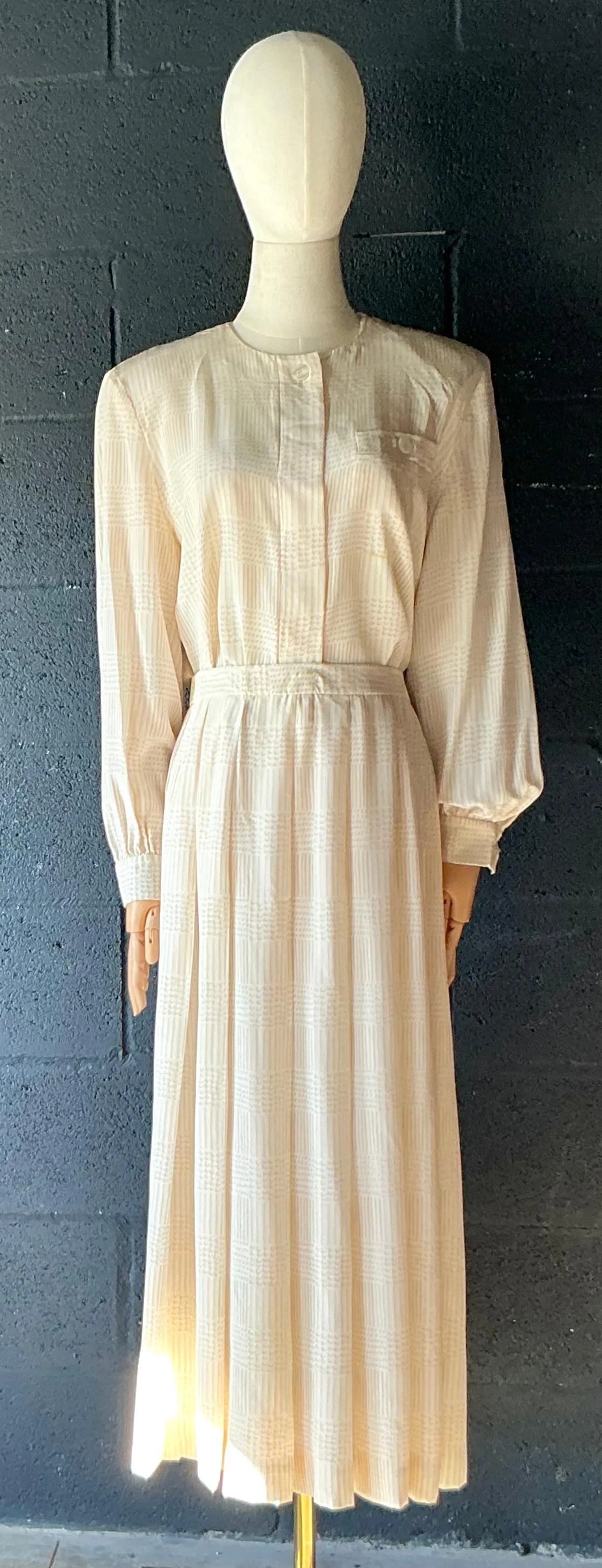 Vintage Gloria Sachs Two Piece Blouse & Skirt Set — additional photo 4