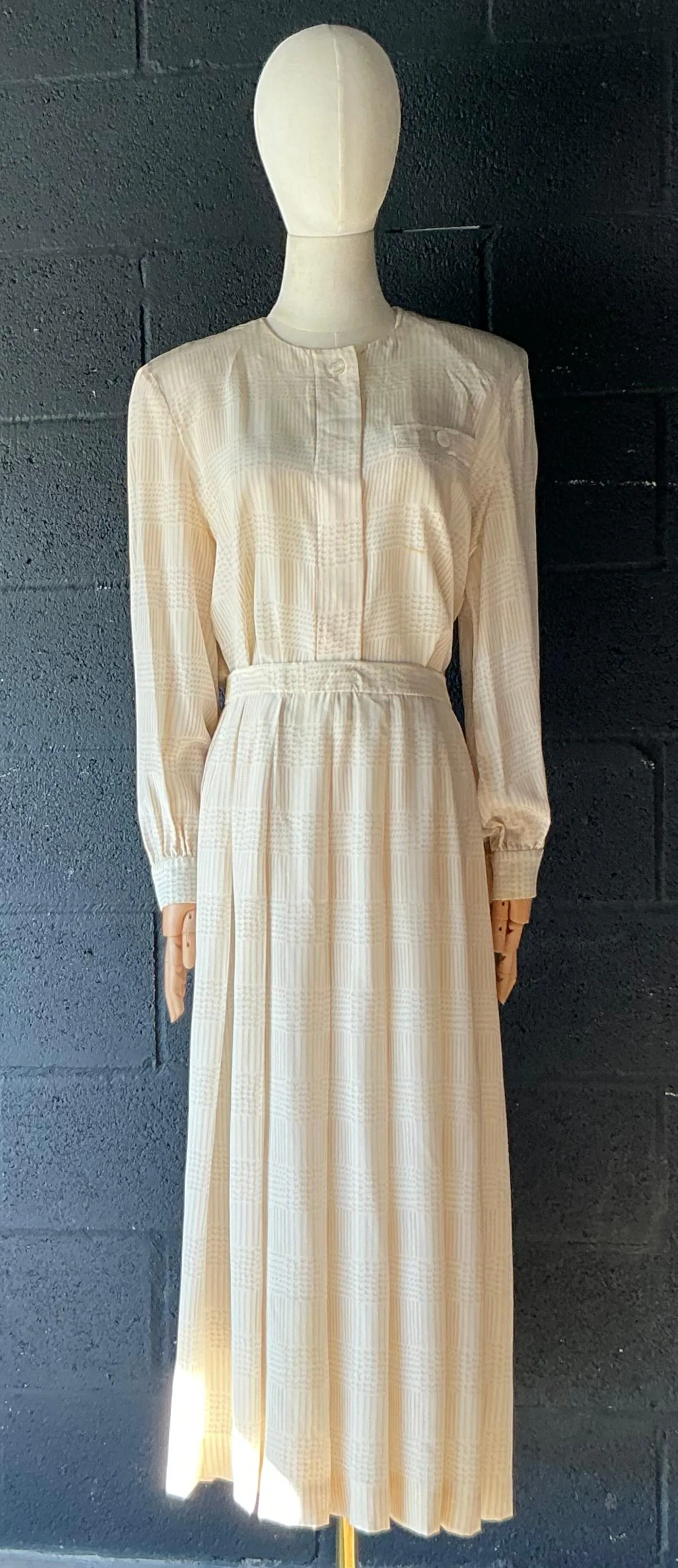 Vintage Gloria Sachs Two Piece Blouse & Skirt Set — additional photo 5