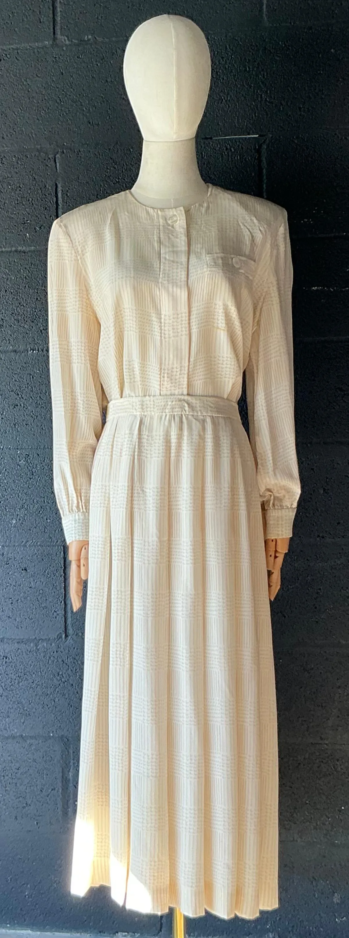 Vintage Gloria Sachs Two Piece Blouse & Skirt Set — additional photo 4