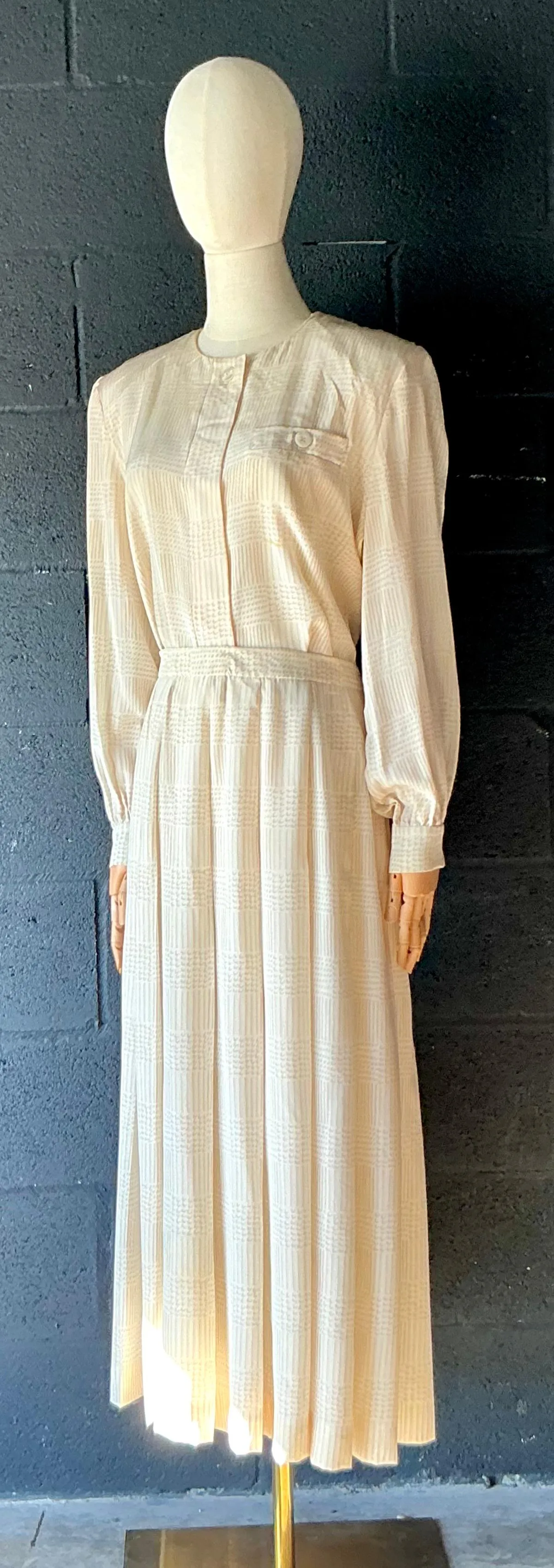 Vintage Gloria Sachs Two Piece Blouse & Skirt Set — additional photo 5