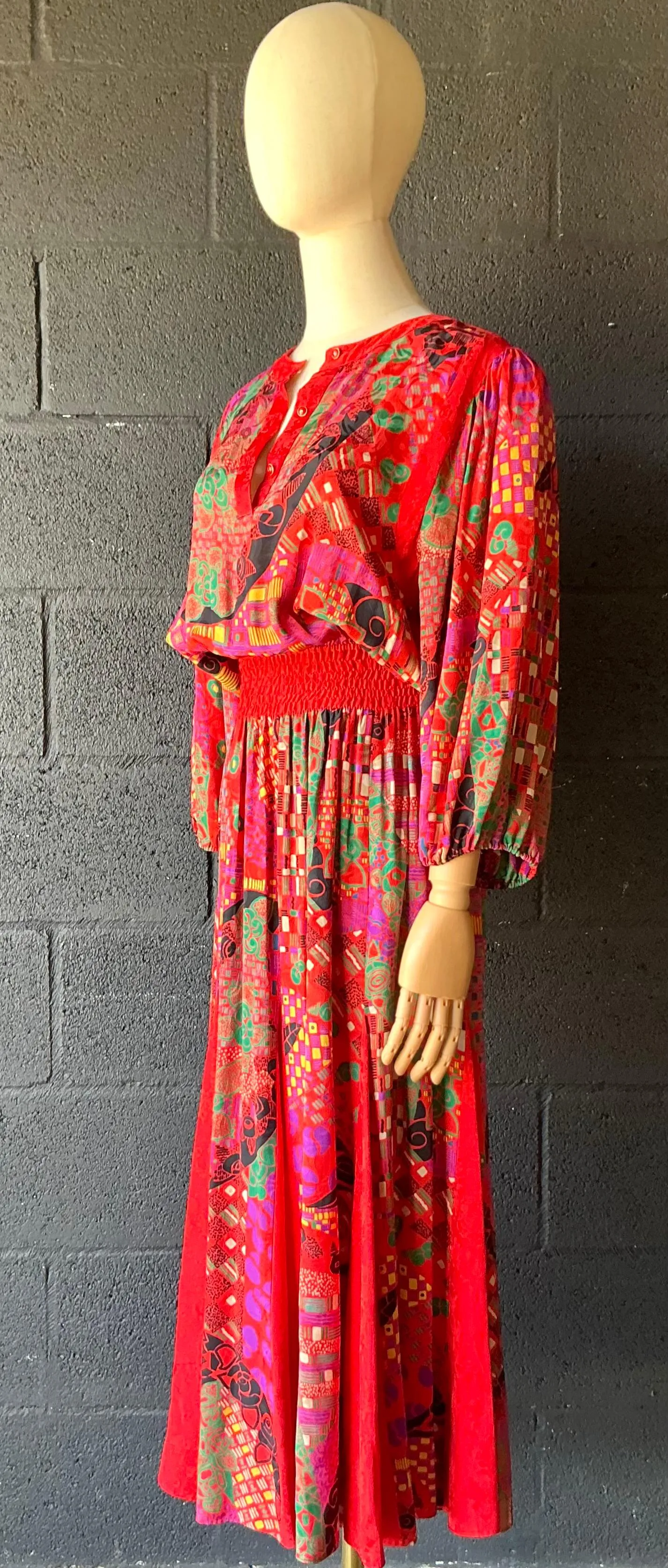 Vintage Diane Freis Silk Patterned Dress — additional photo 3
