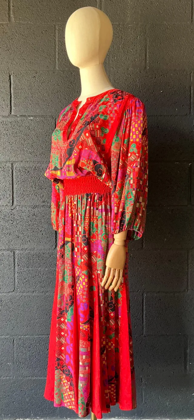 Vintage Diane Freis Silk Patterned Dress — additional photo 7