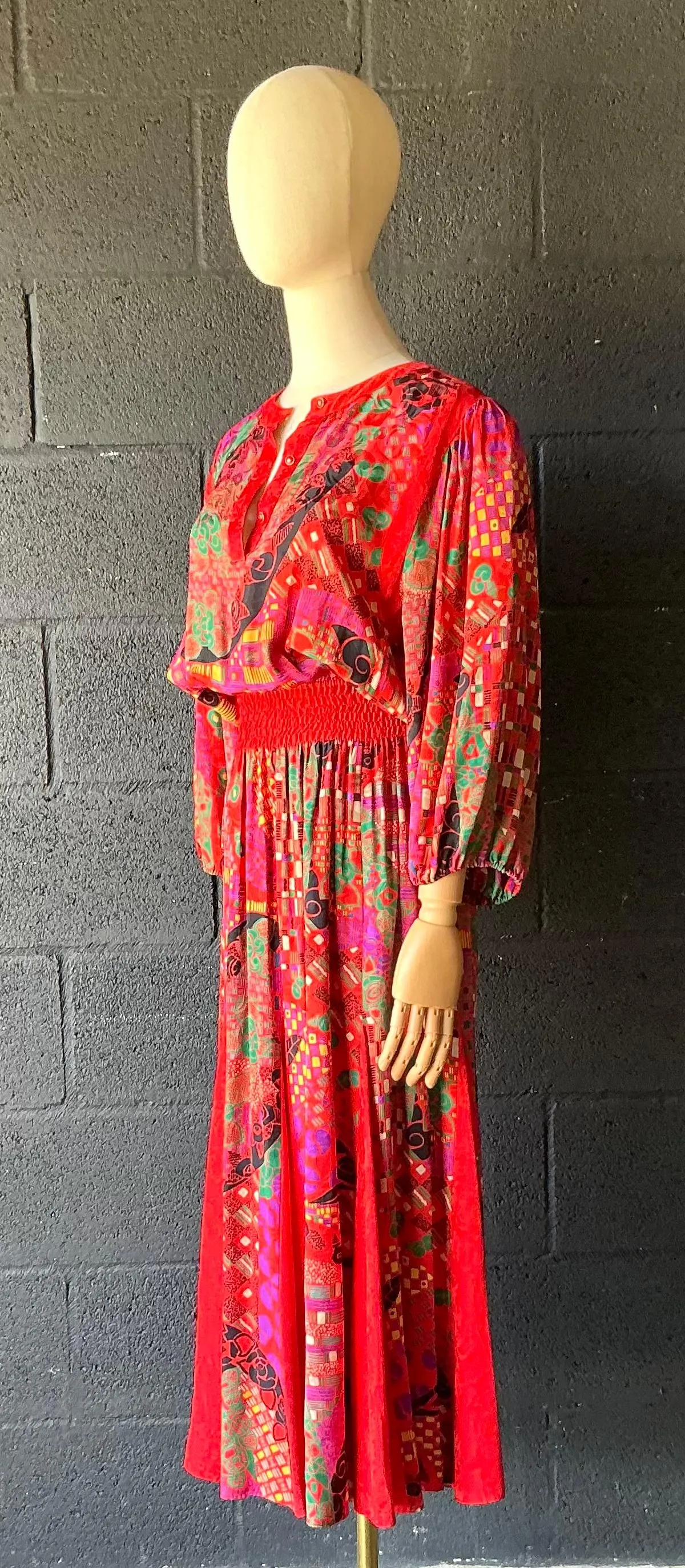 Vintage Diane Freis Silk Patterned Dress — additional photo 8