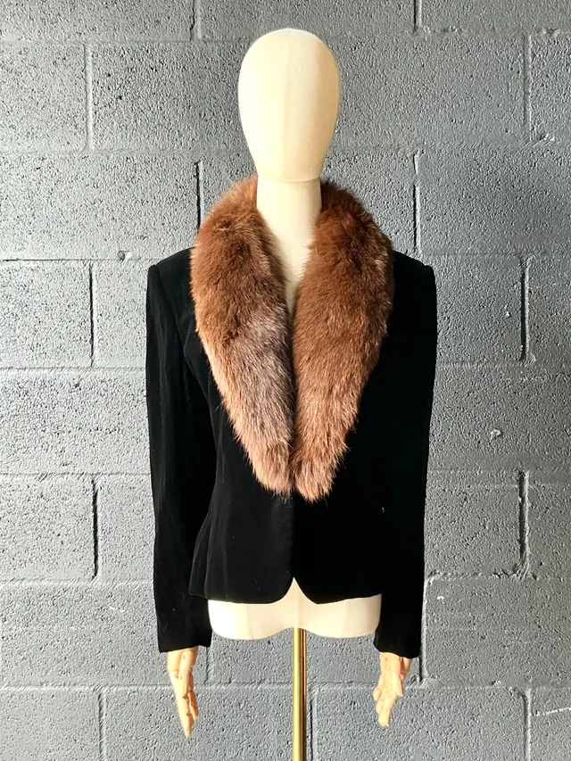 Vintage Gloria Sachs Black Jacket with Fur Trim Collar — additional photo 2