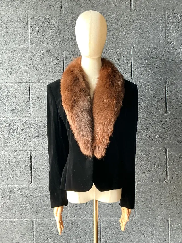Vintage Gloria Sachs Black Jacket with Fur Trim Collar — additional photo 6