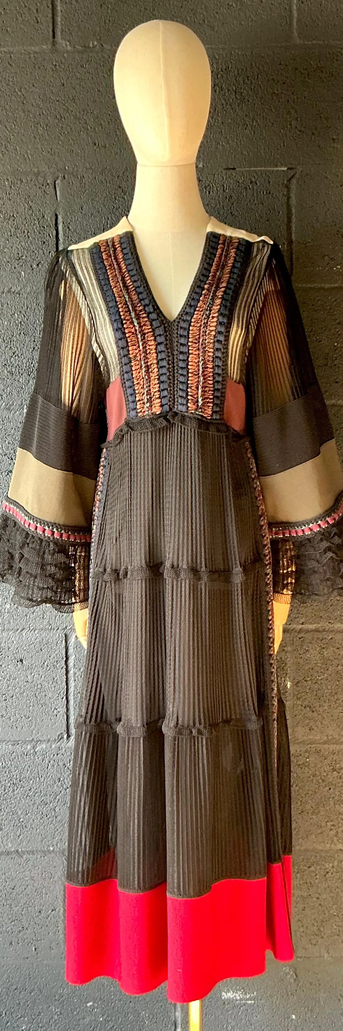 Vintage Boho Valentino Dress — additional photo 2