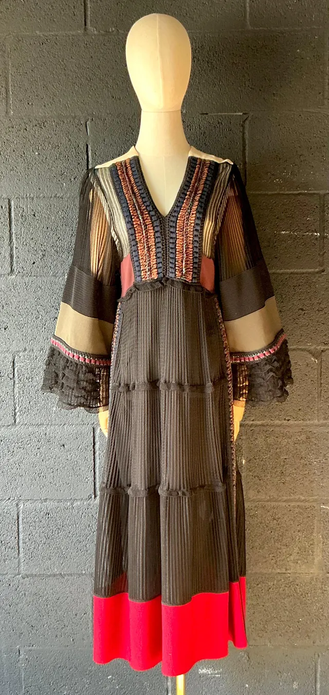 Vintage Boho Valentino Dress — additional photo 3