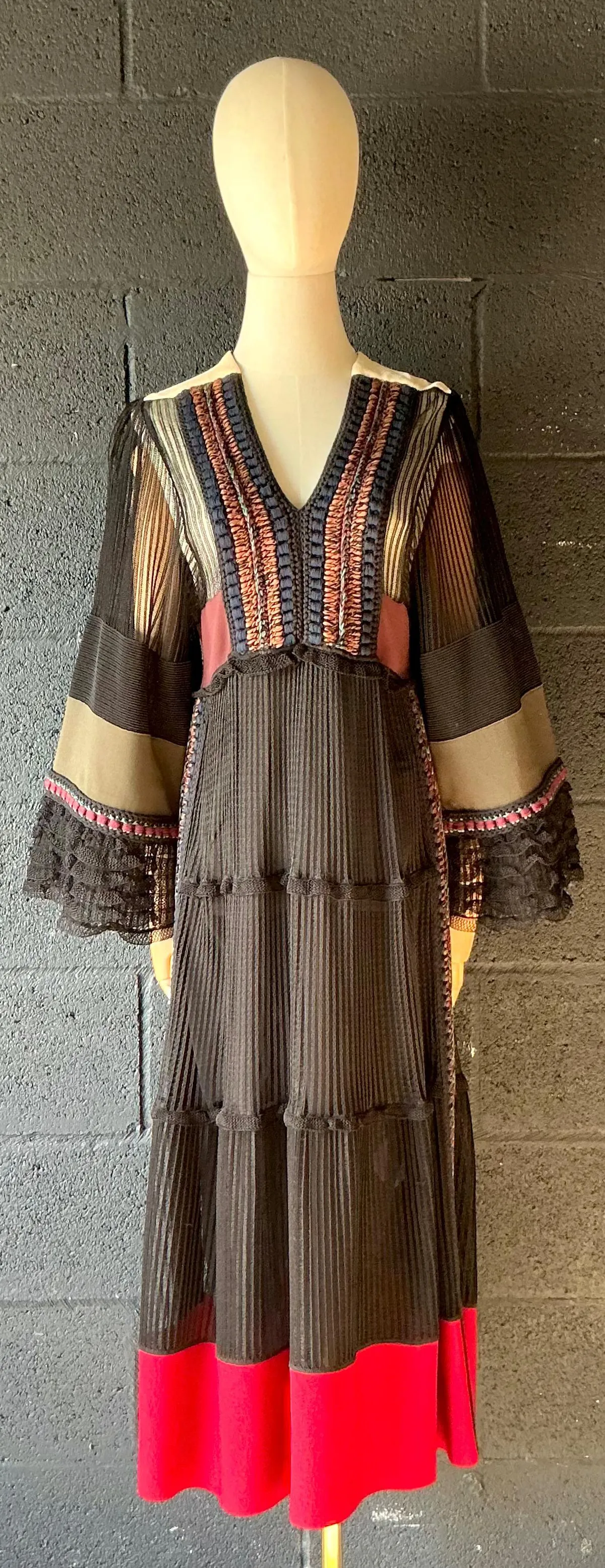 Vintage Boho Valentino Dress — additional photo 4