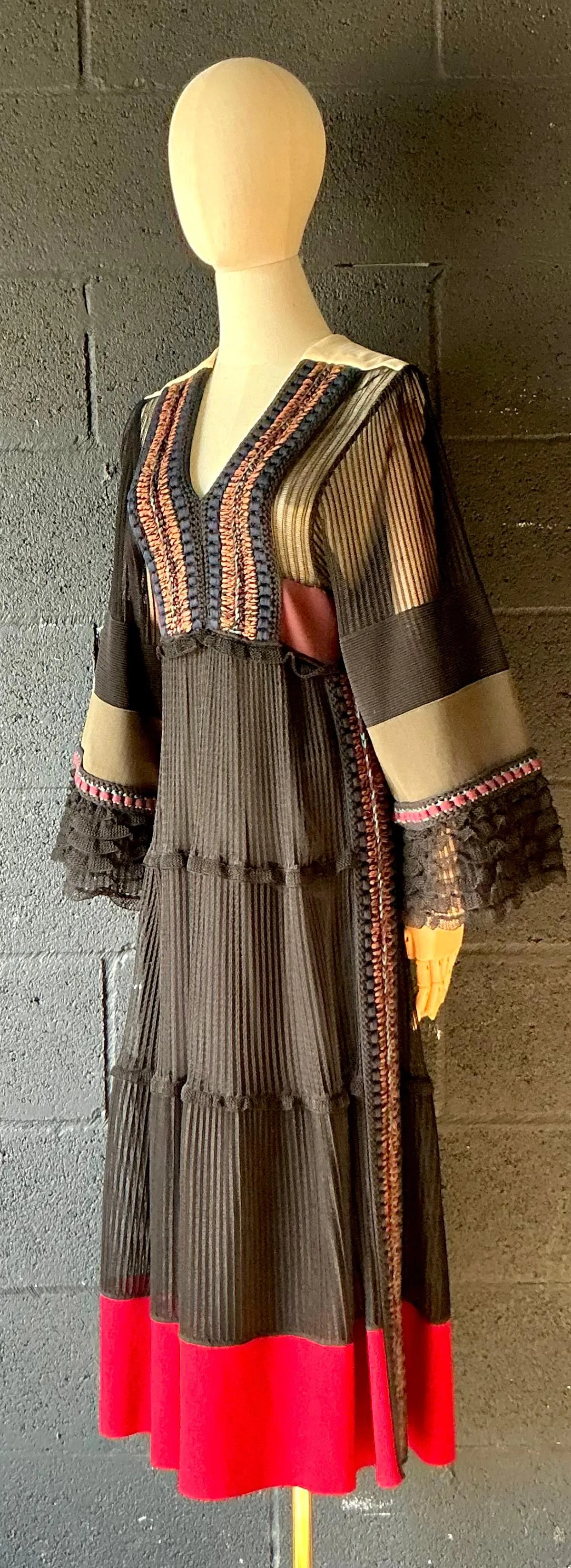 Vintage Boho Valentino Dress — additional photo 6