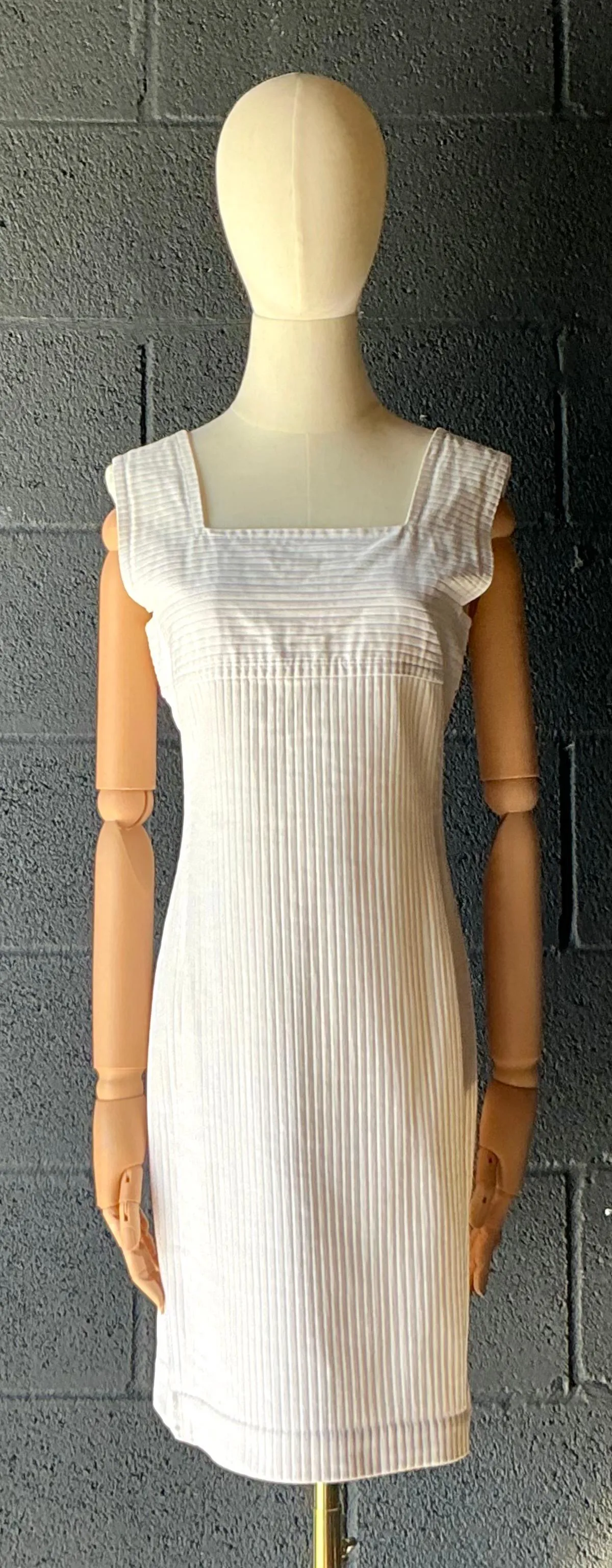 Vintage Courreges White Ribbed Dress — additional photo 3