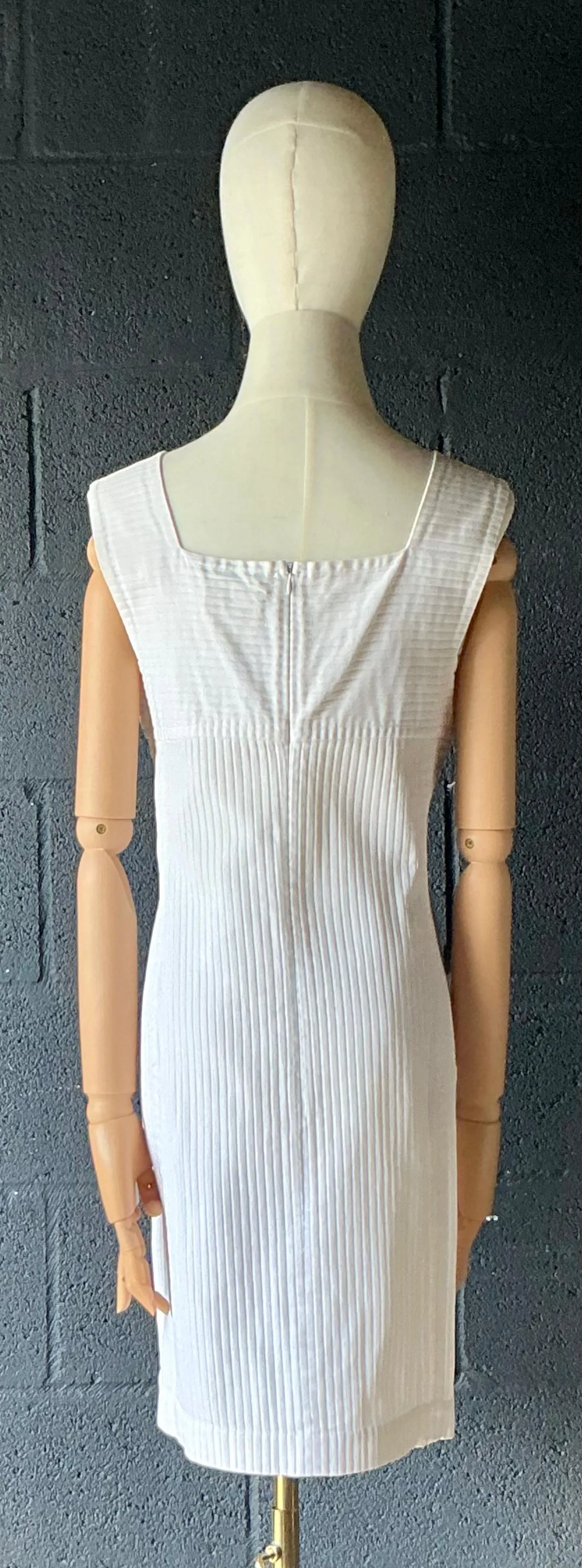 Vintage Courreges White Ribbed Dress — additional photo 6