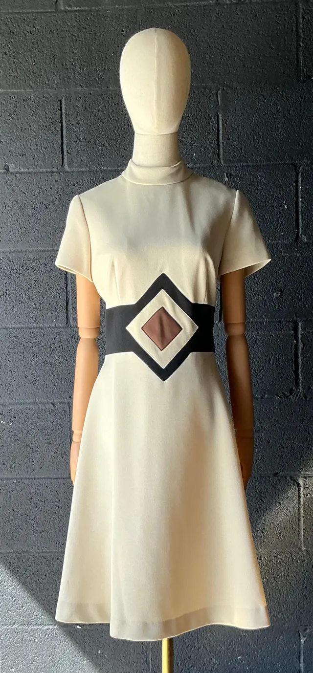 Vintage Alison Ayure Geometric Dress — additional photo 4