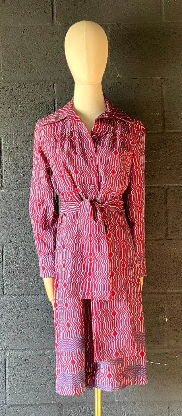 Vintage Lanvin Paris Blue & Red Patterned Dress — additional photo 3