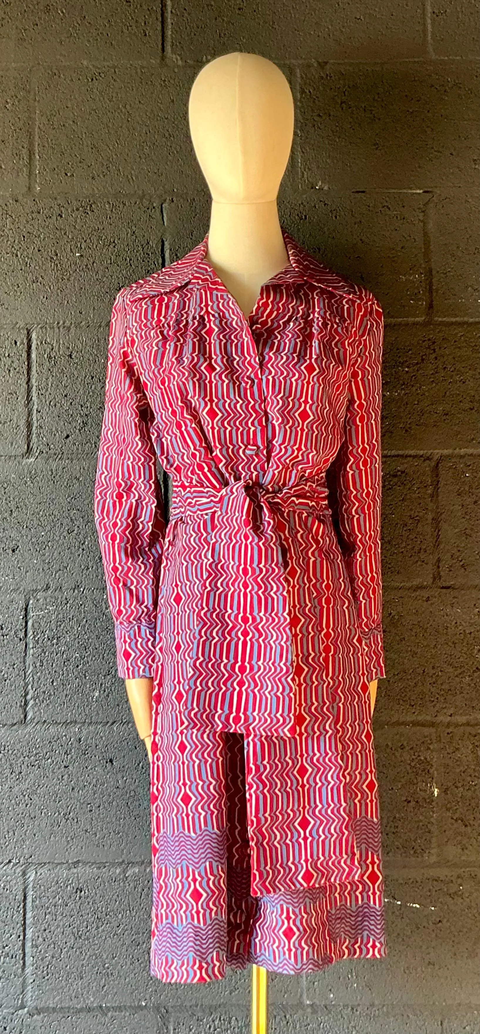 Vintage Lanvin Paris Blue & Red Patterned Dress — additional photo 4