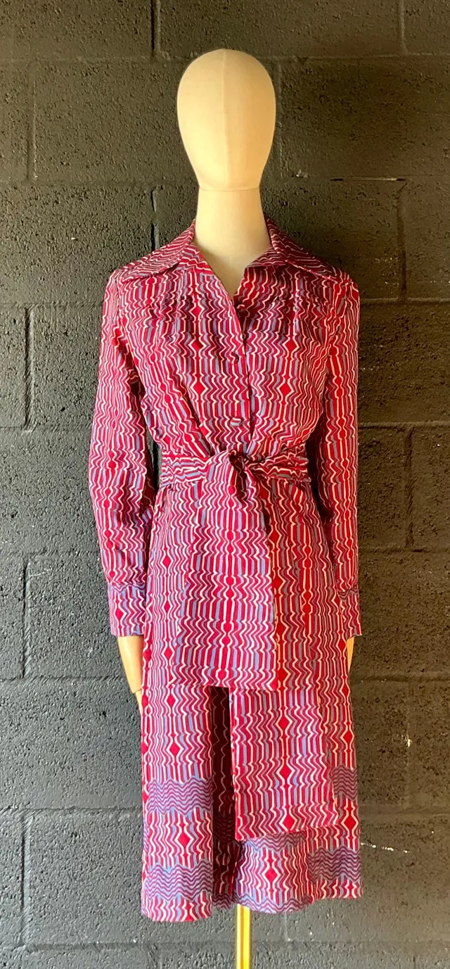 Vintage Lanvin Paris Blue & Red Patterned Dress — additional photo 4