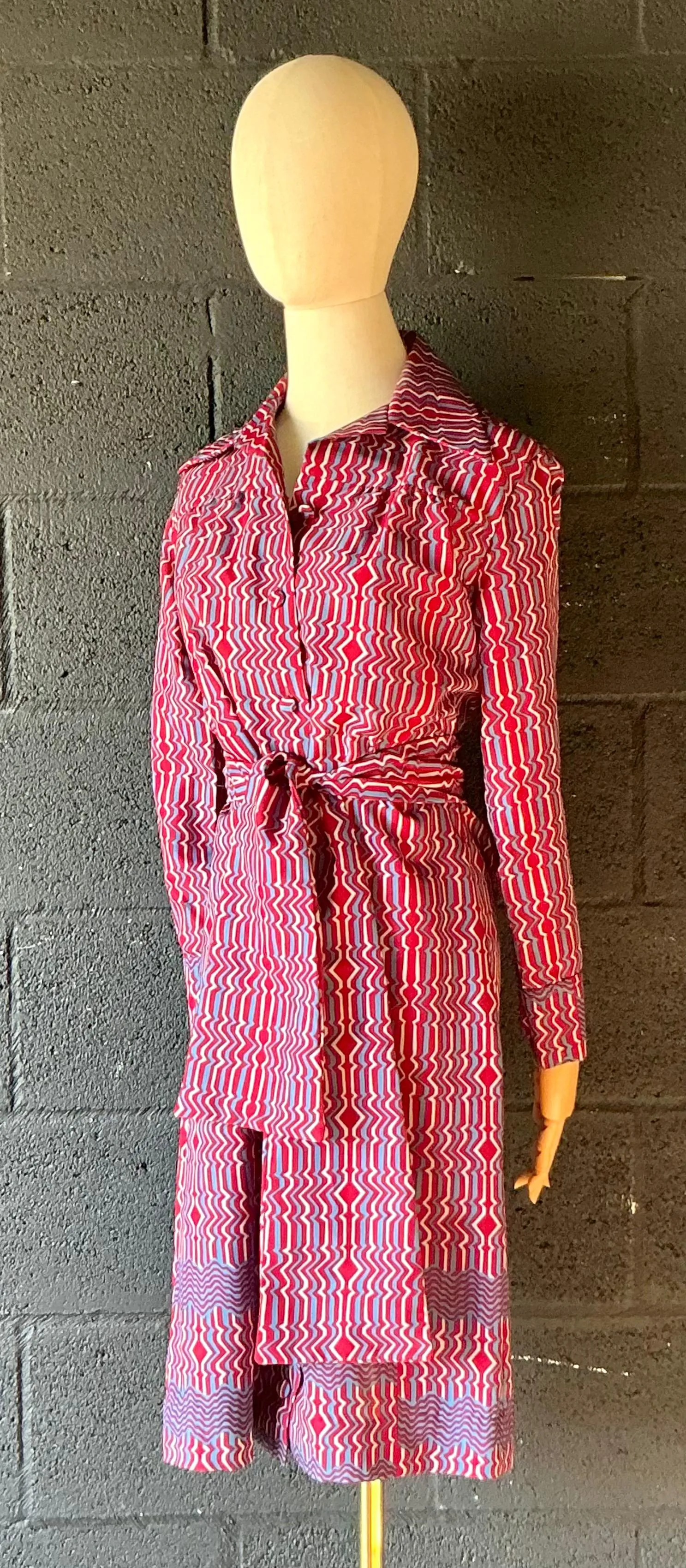 Vintage Lanvin Paris Blue & Red Patterned Dress — additional photo 5
