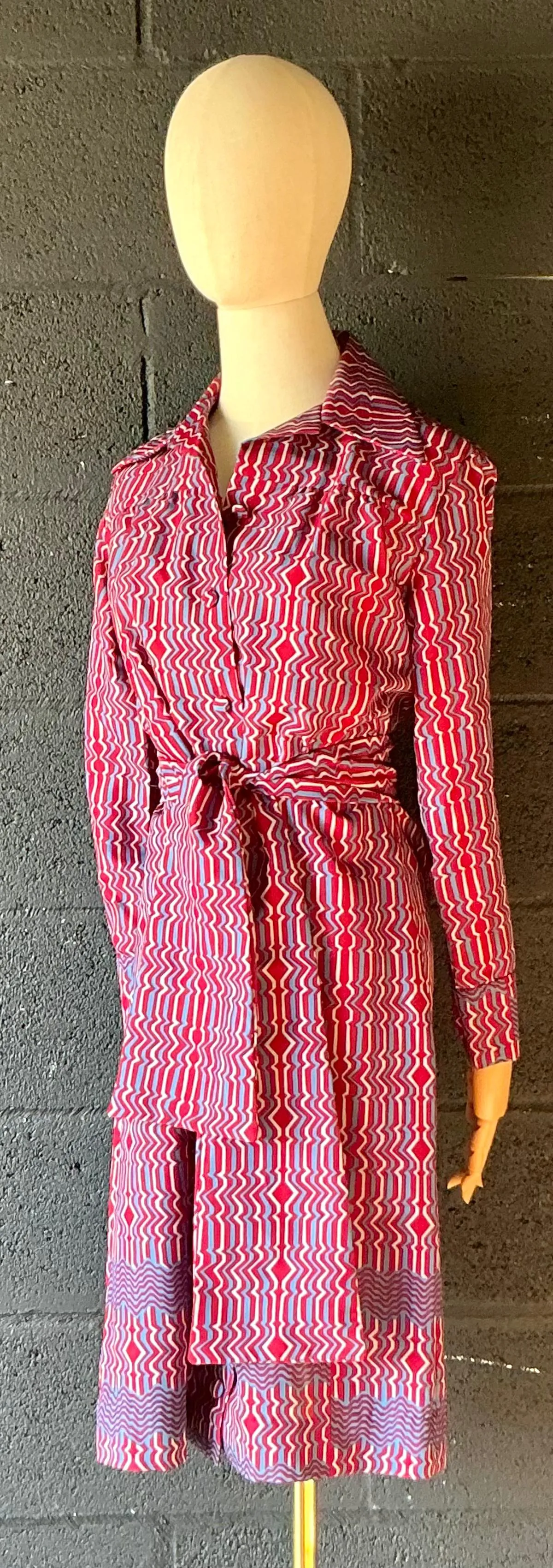 Vintage Lanvin Paris Blue & Red Patterned Dress — additional photo 4