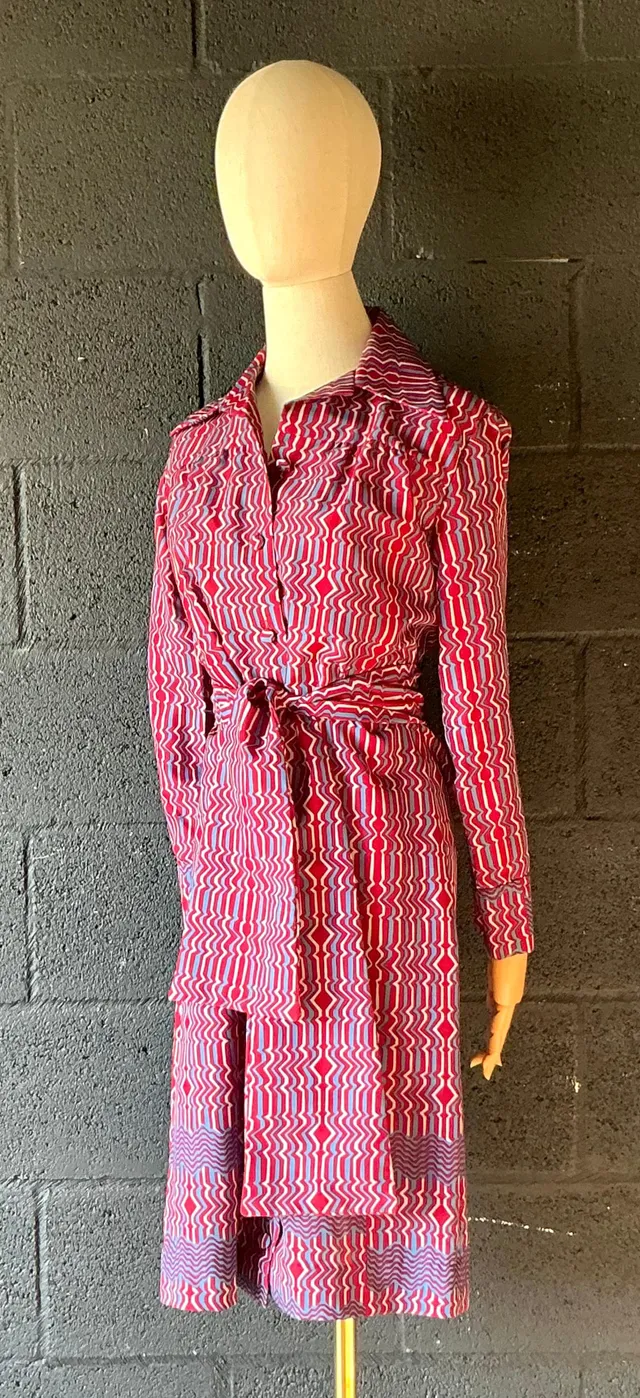 Vintage Lanvin Paris Blue & Red Patterned Dress — additional photo 7