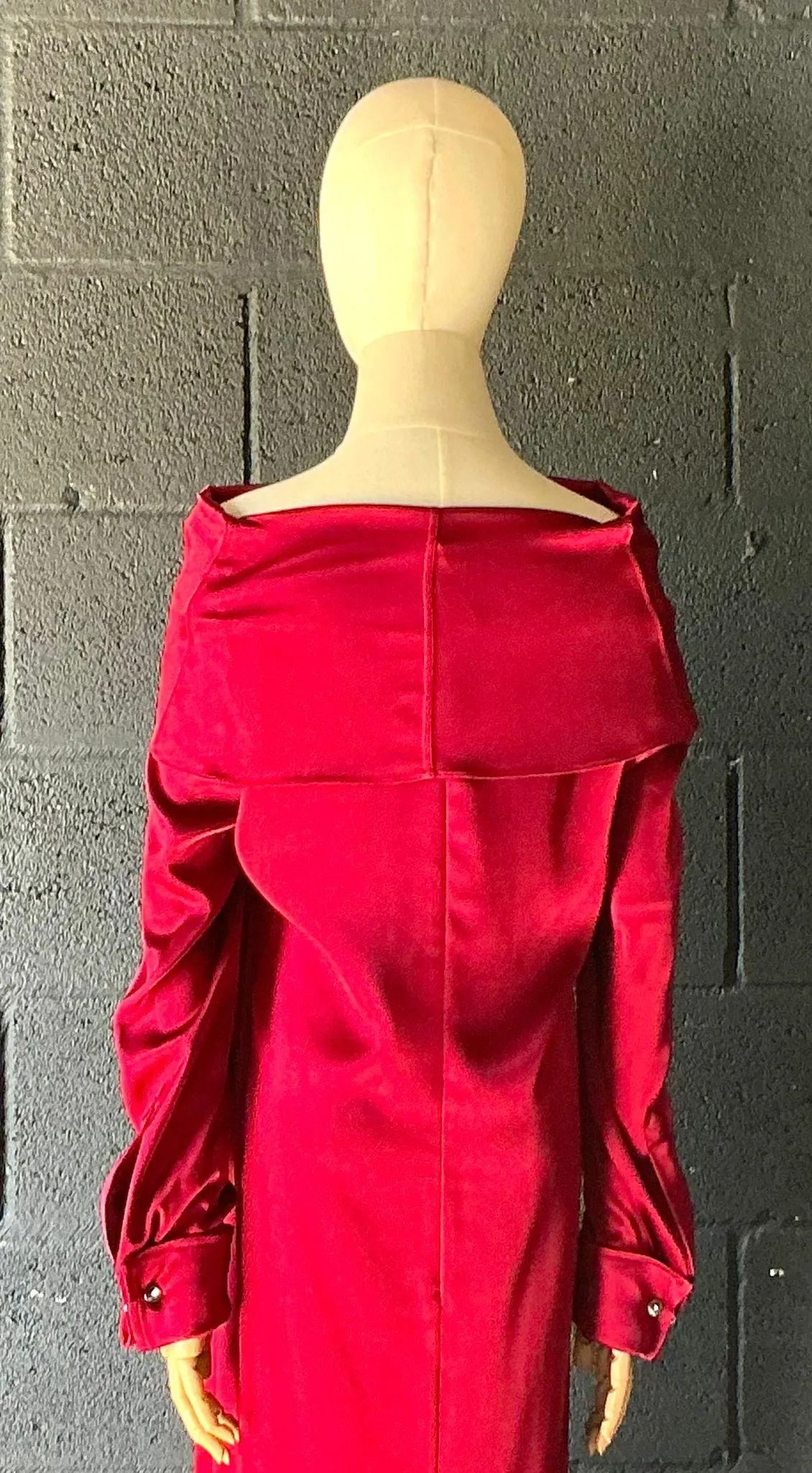 Vintage Escada Red Off the Shoulder Dress — additional photo 5
