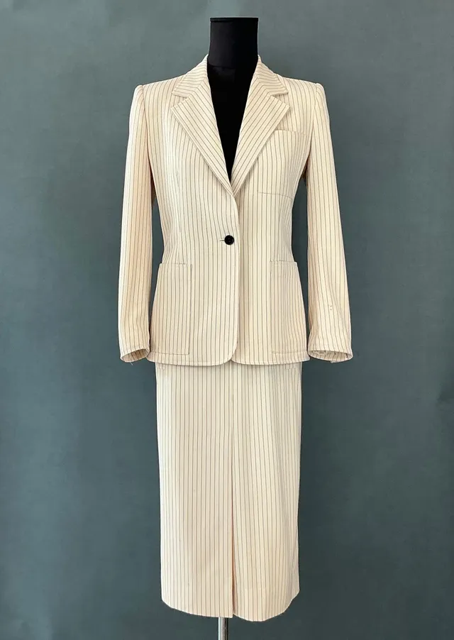 Vintage Givenchy Pinstripe Blazer Set — additional photo 8