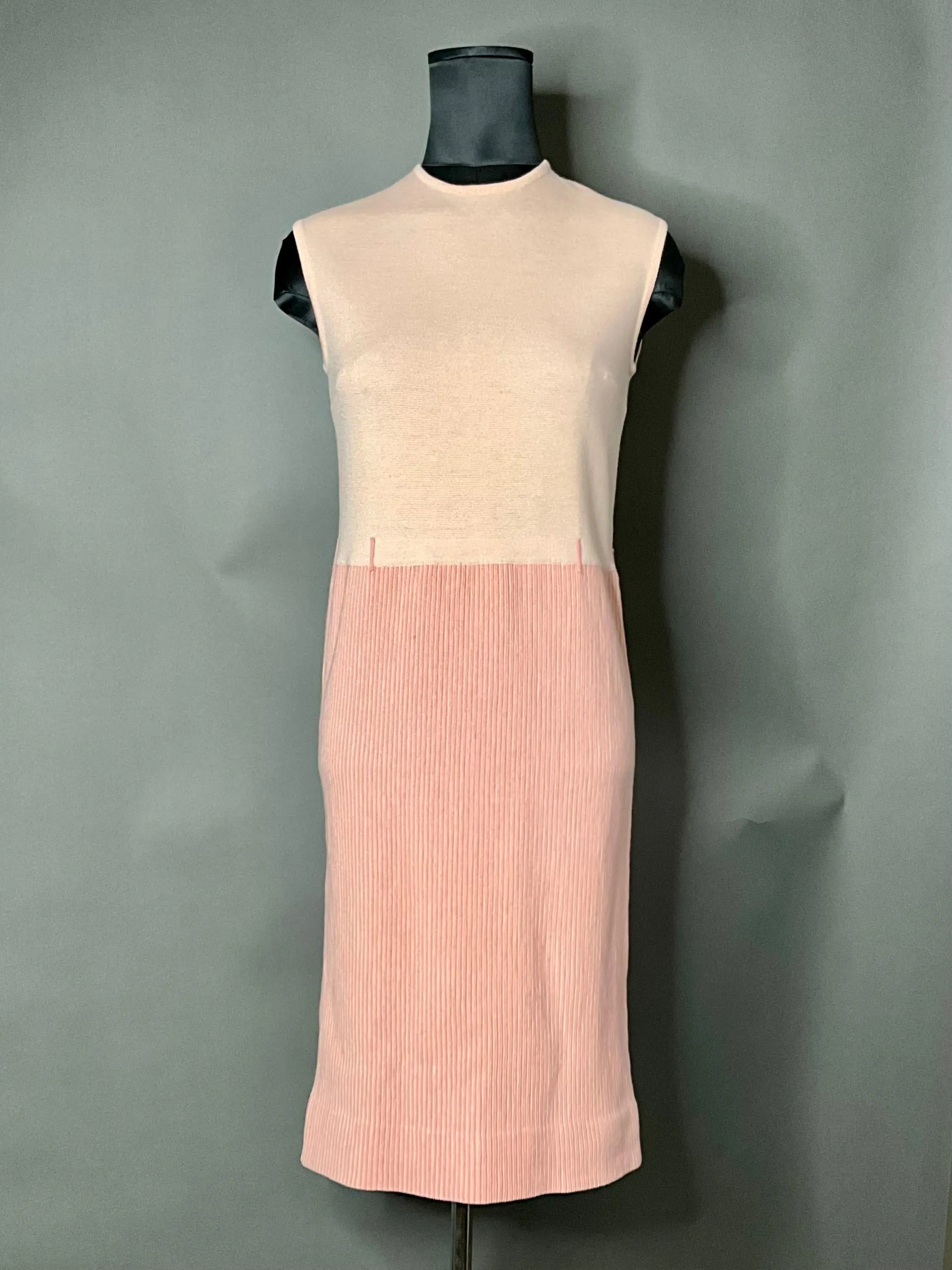 Vintage Bonwit Teller Wool Dress with Vest — additional photo 8