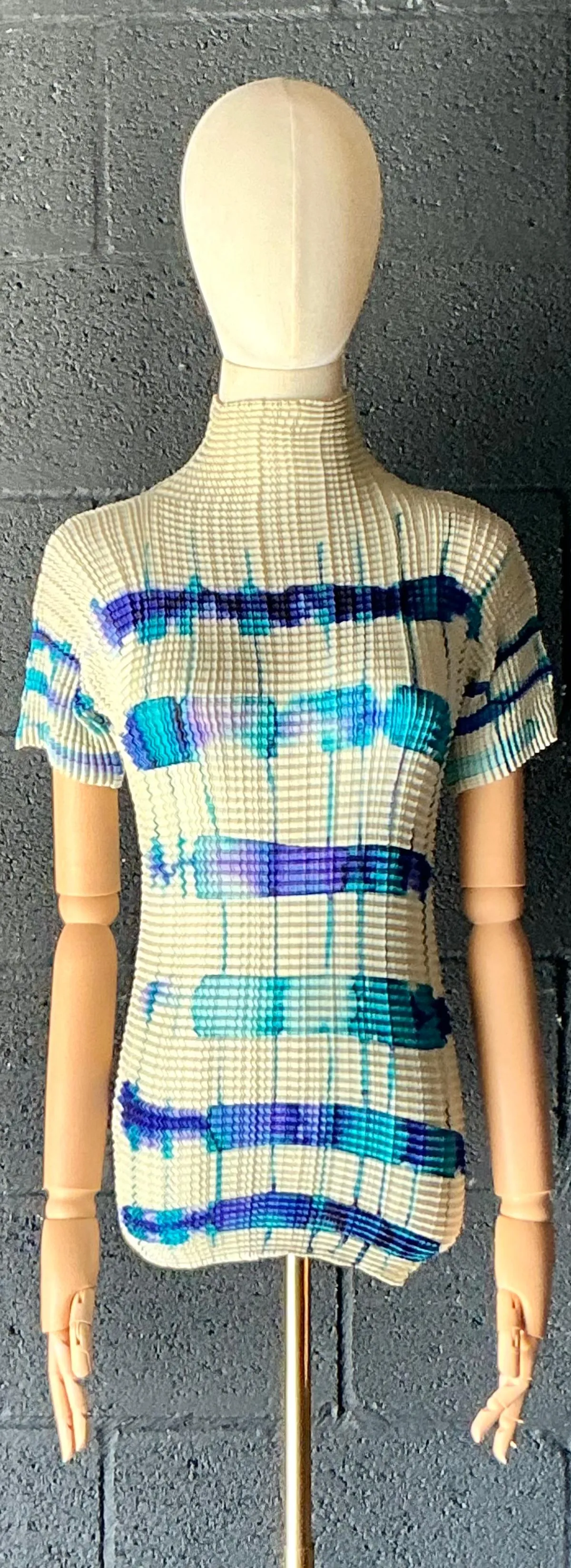 Vintage Issey Miyake Pleats Please Tie Dye T Shirt — additional photo 3