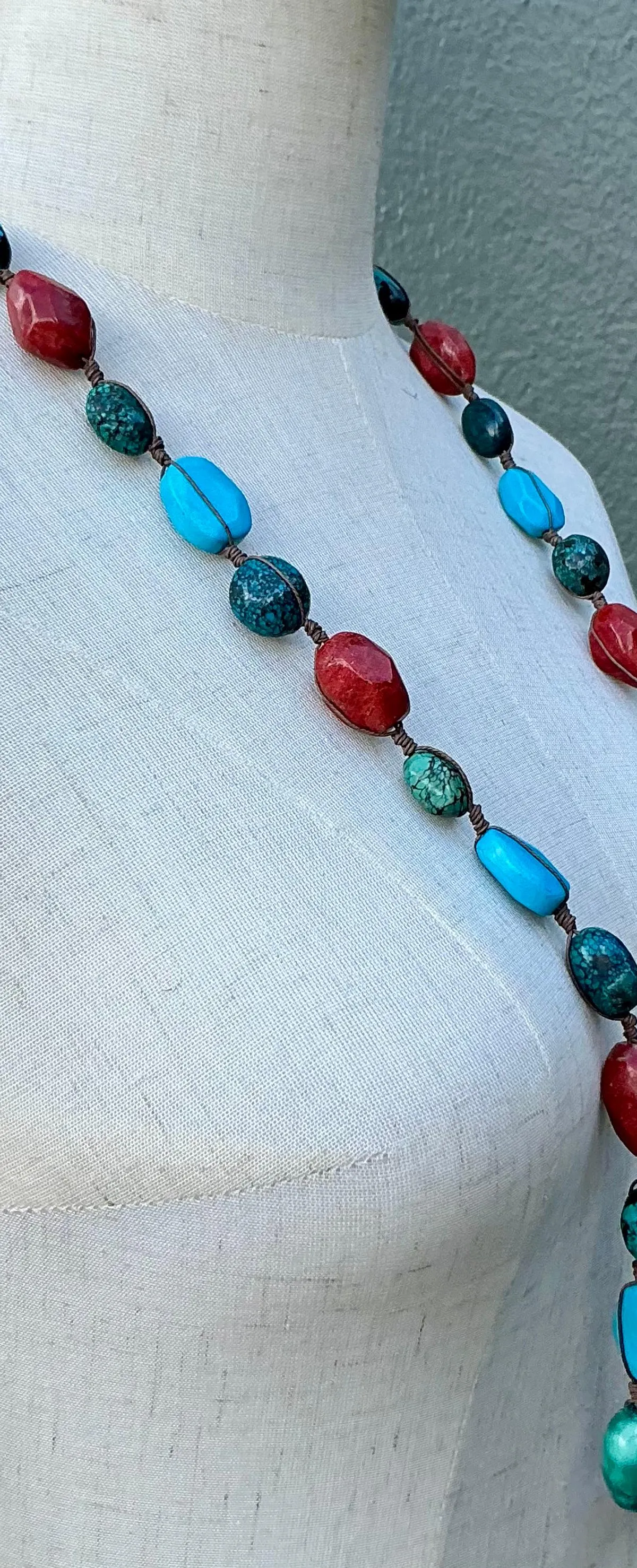 Vintage Turquoise & Coral Bead Necklace — additional photo 7