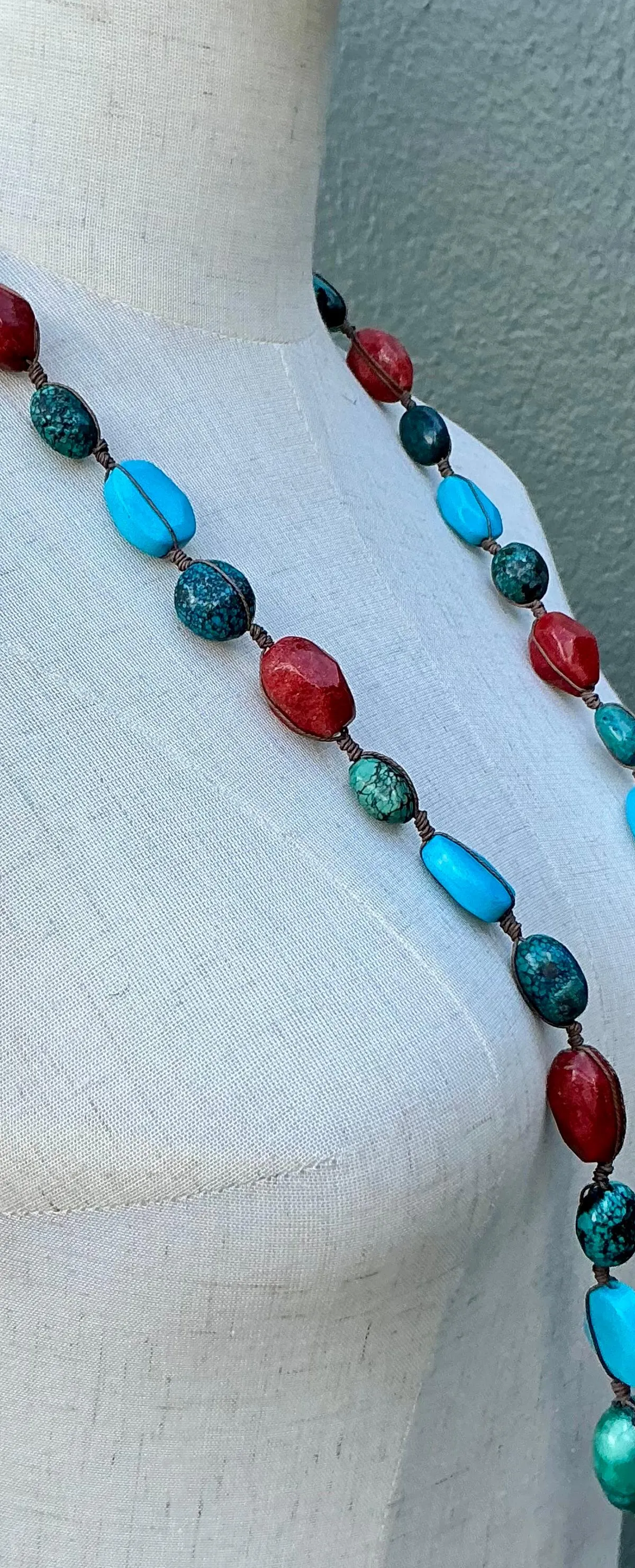 Vintage Turquoise & Coral Bead Necklace — additional photo 8
