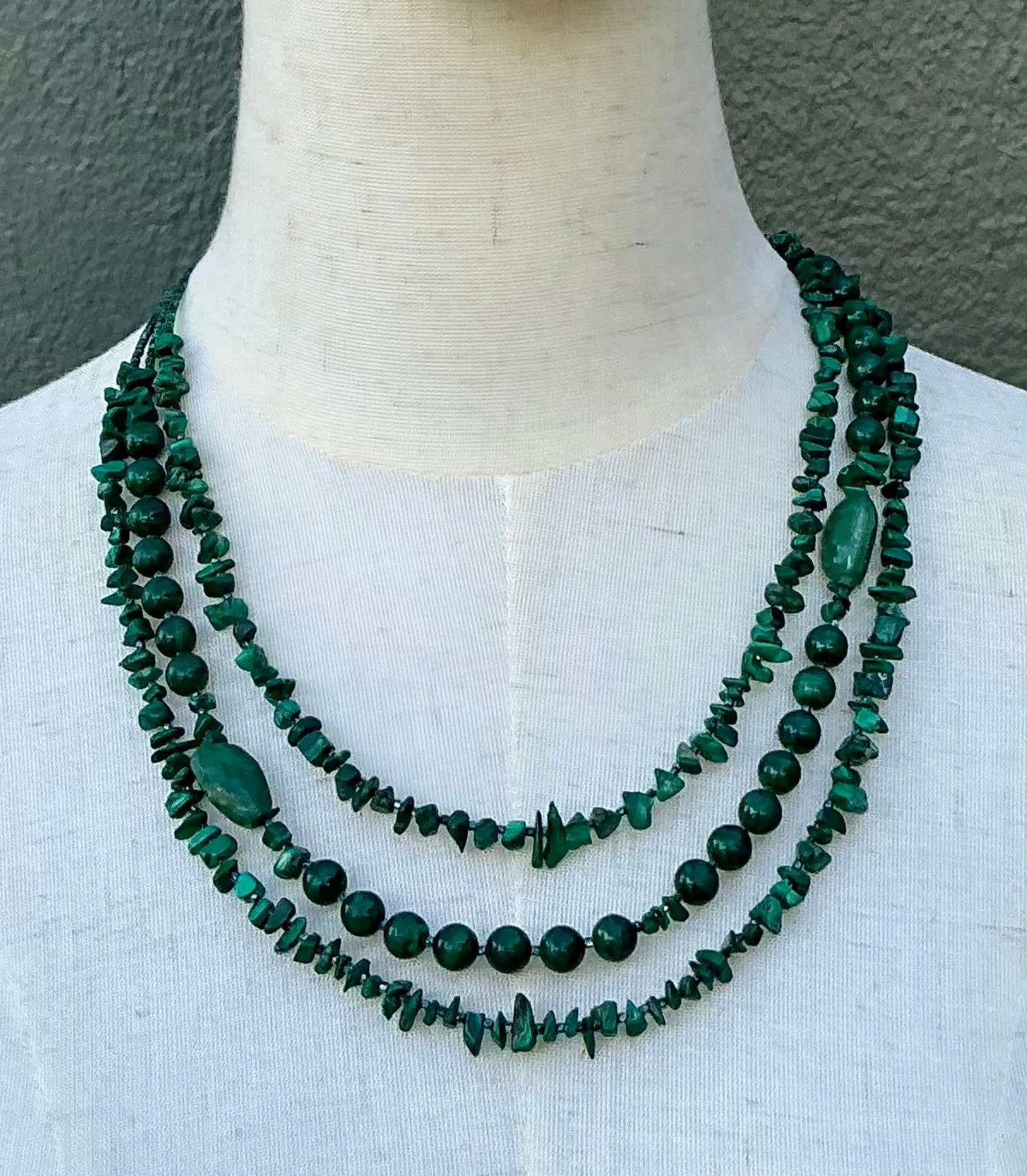 Vintage Boho Malachite Three-Stranded Necklace — additional photo 1