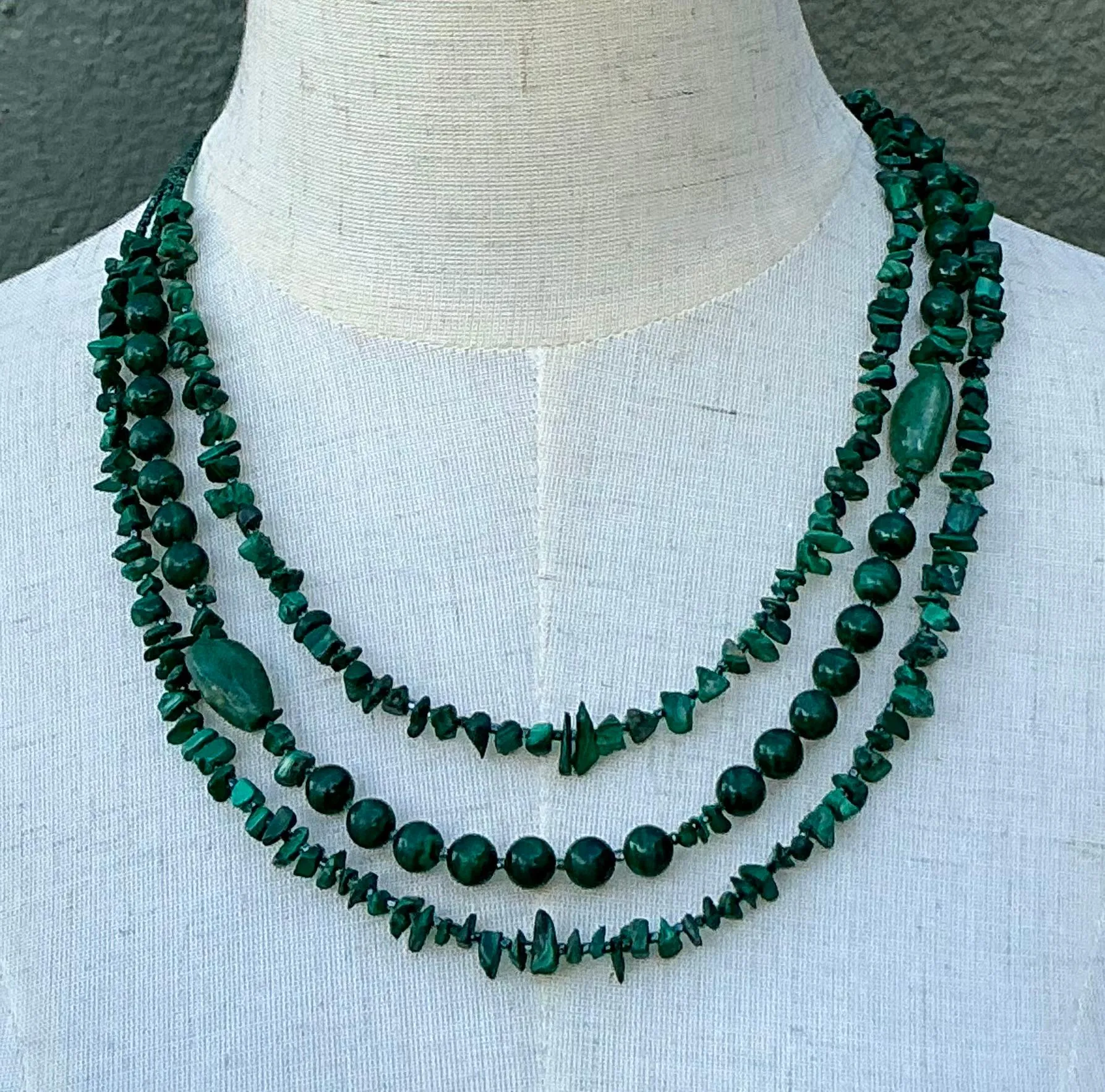 Vintage Boho Malachite Three-Stranded Necklace — additional photo 2