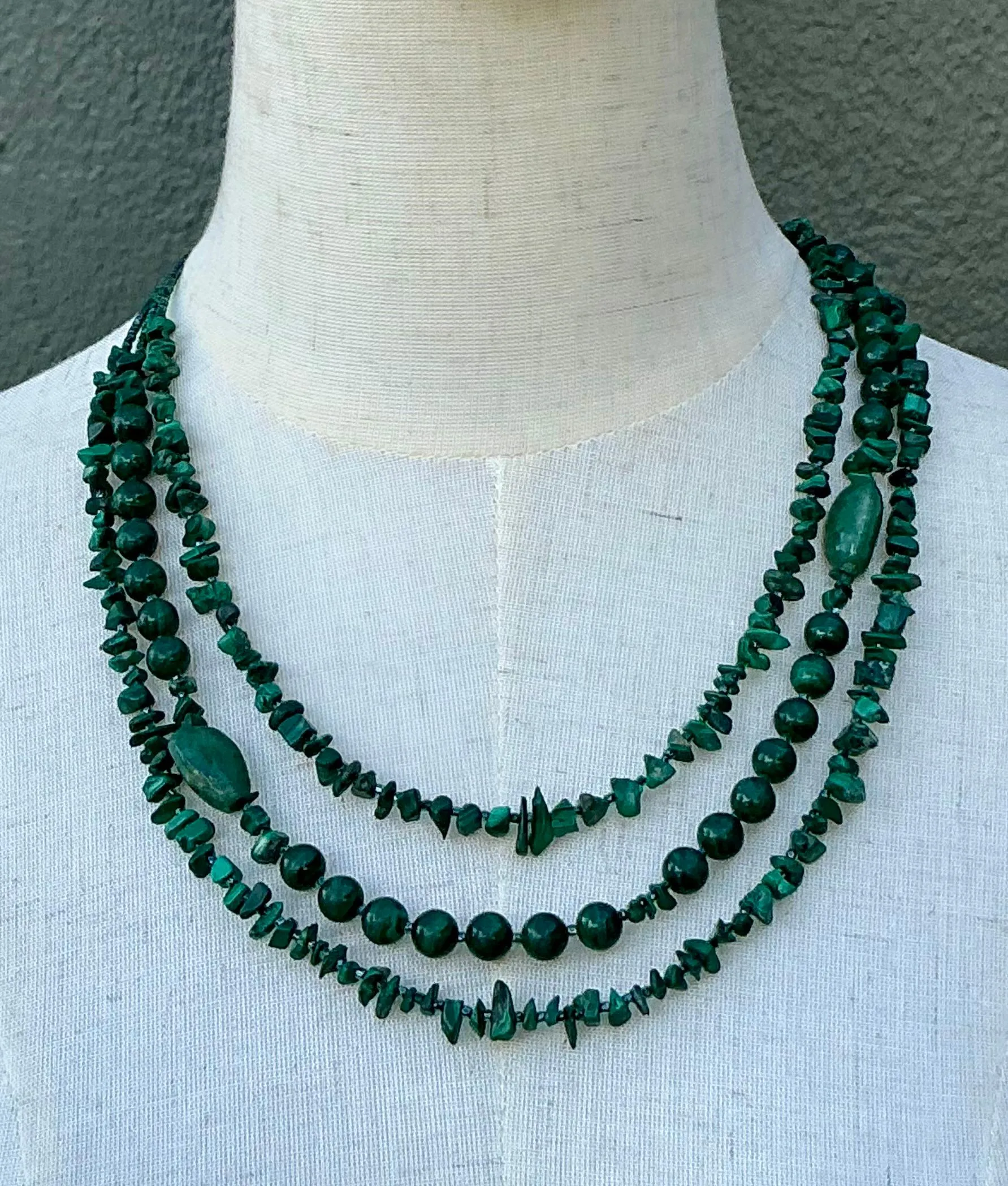 Vintage Boho Malachite Three-Stranded Necklace — additional photo 3