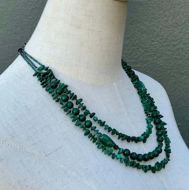 Vintage Boho Malachite Three-Stranded Necklace — additional photo 5