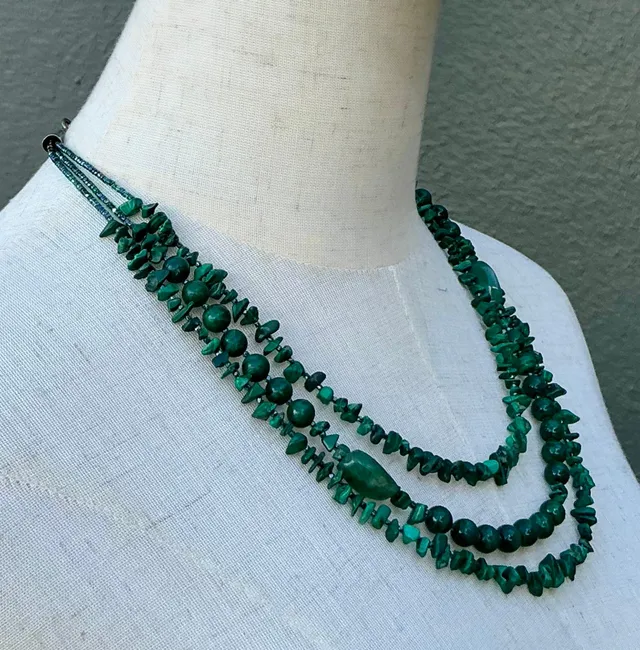 Vintage Boho Malachite Three-Stranded Necklace — additional photo 6