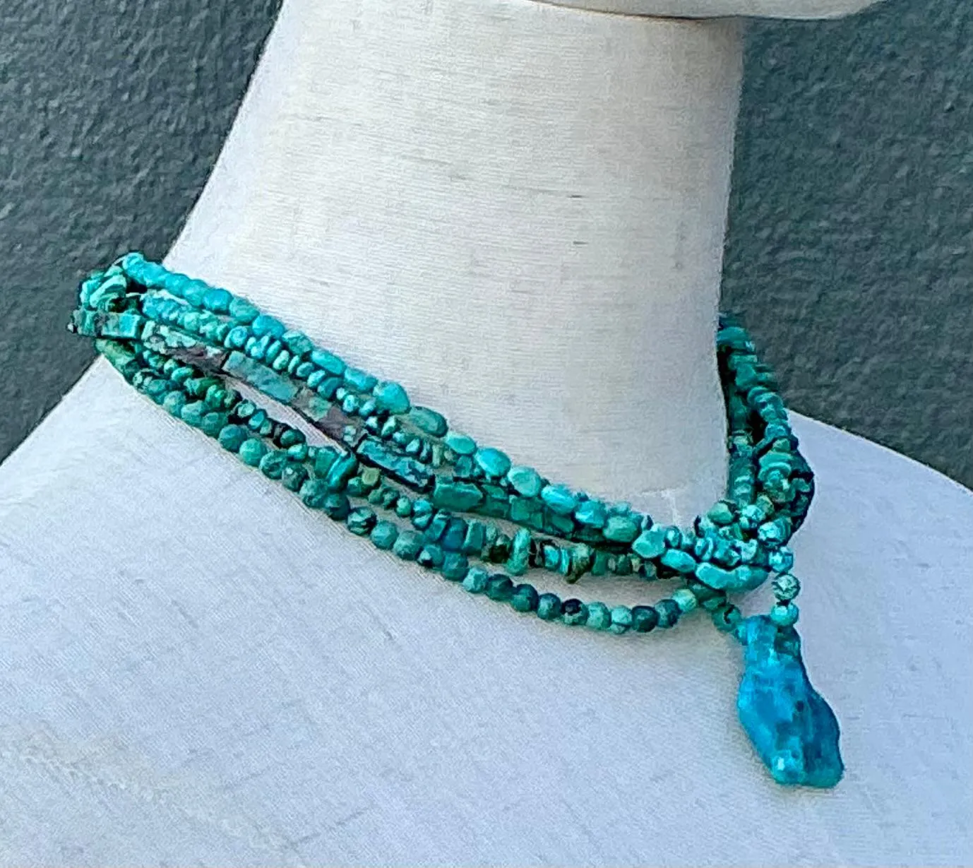 Vintage Turquoise Beaded Multi-Strand Necklace — additional photo 5