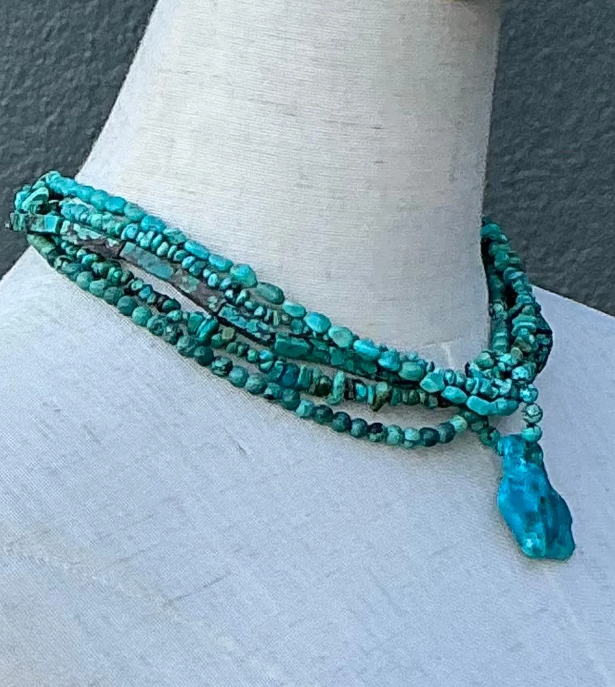 Vintage Turquoise Beaded Multi-Strand Necklace — additional photo 6