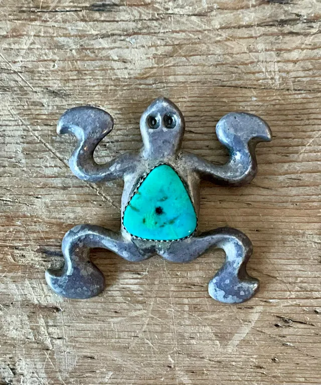 Vintage Native American Silver Inlaid Turquoise Pendant — additional photo 2