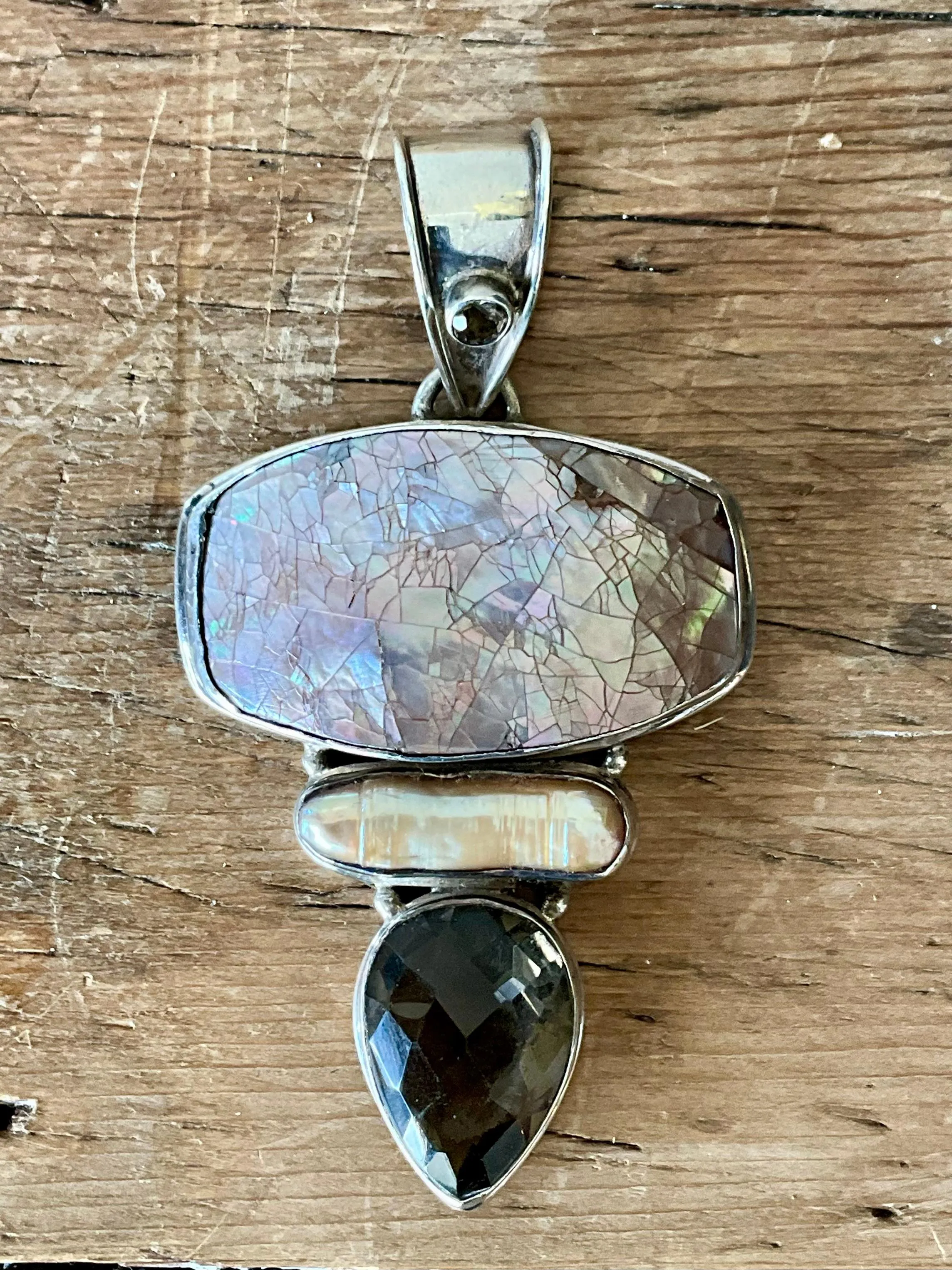 Vintage Boho Smokey Quartz & Mother of Pearl Pendant — additional photo 2