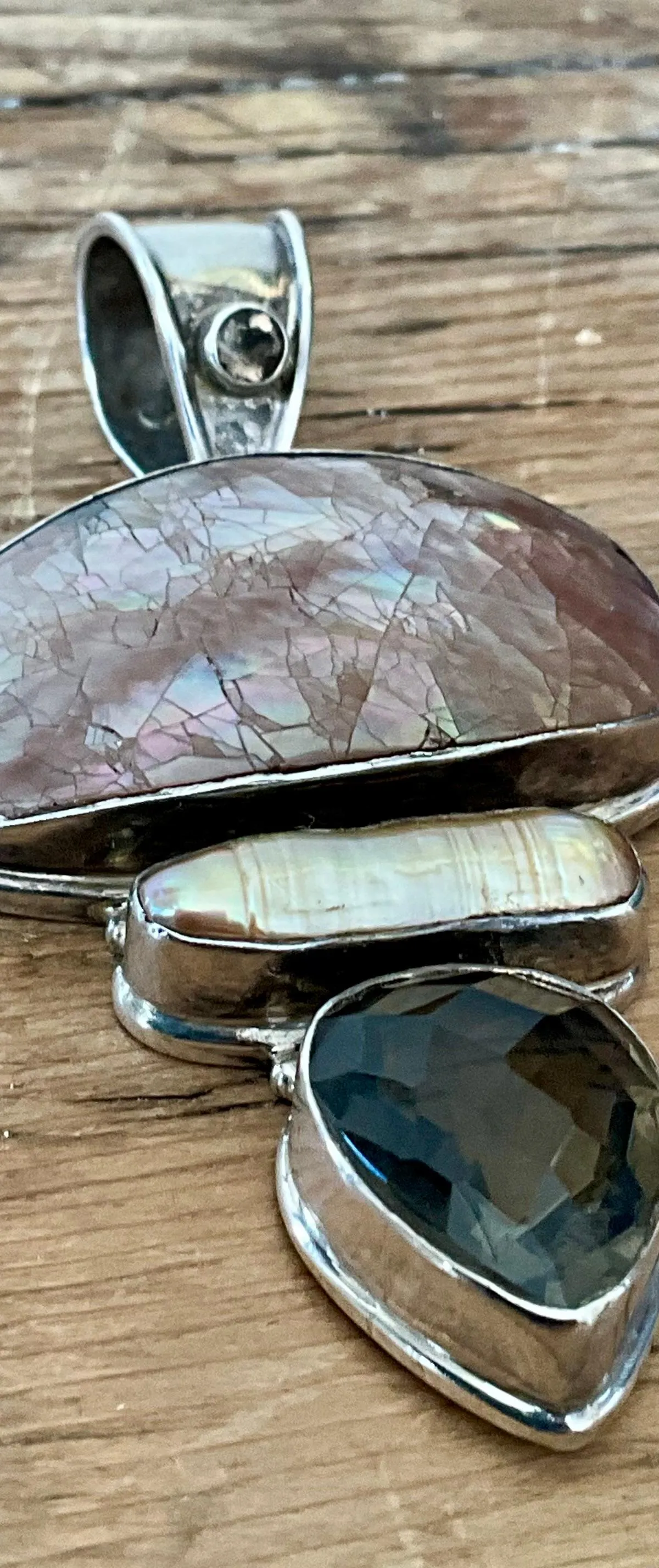 Vintage Boho Smokey Quartz & Mother of Pearl Pendant — additional photo 6