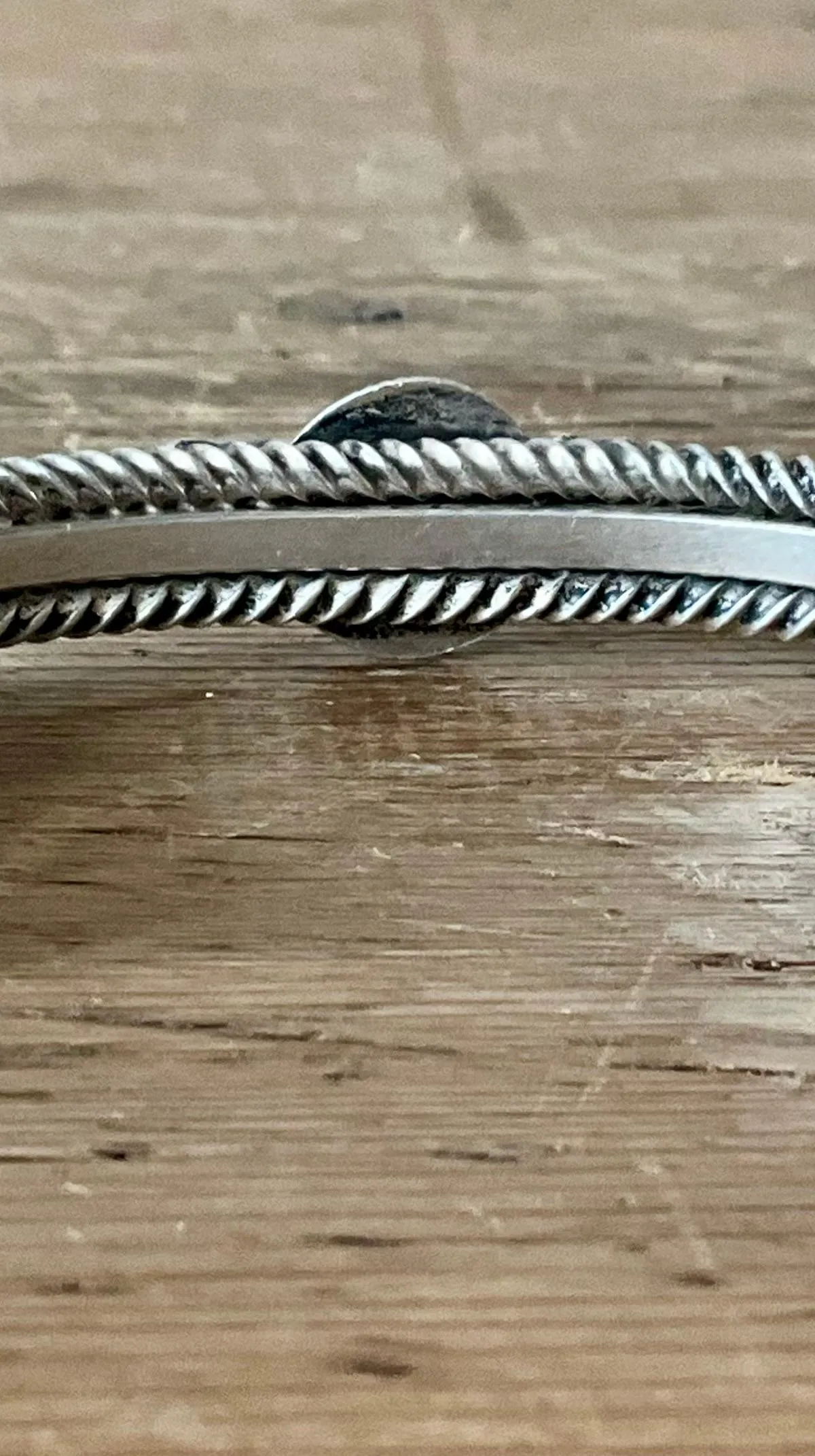 Vintage Navajo Turquoise Sterling Silver Cuff — additional photo 7