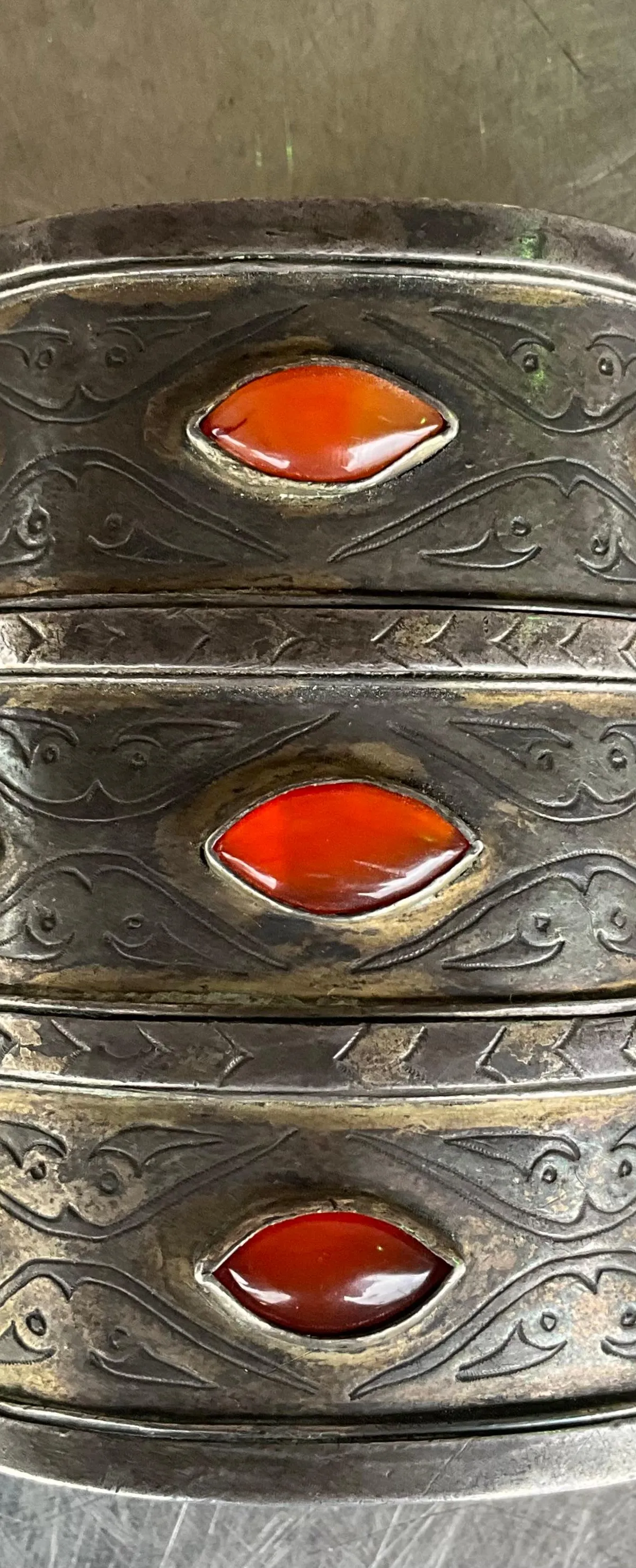 Vintage Carnelian Gilt Silver Turkoman Cuff — additional photo 8
