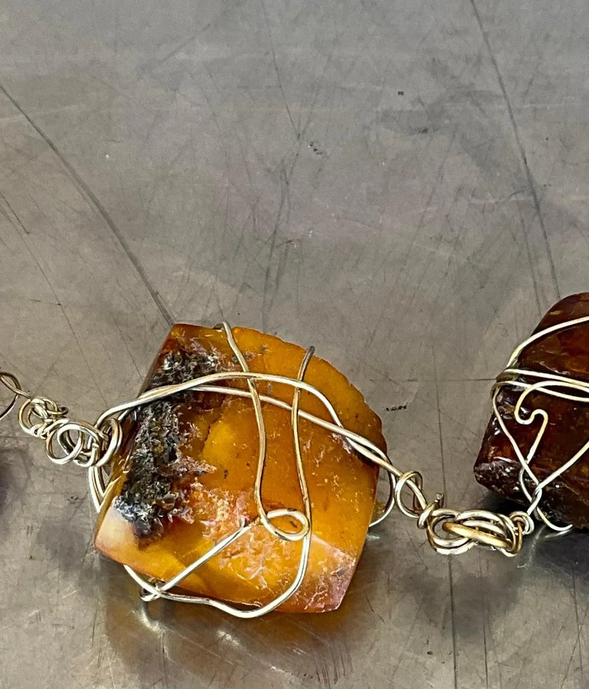 Vintage Wire Wrapped Amber Bracelet Styled After Kazuko Oshima — additional photo 6